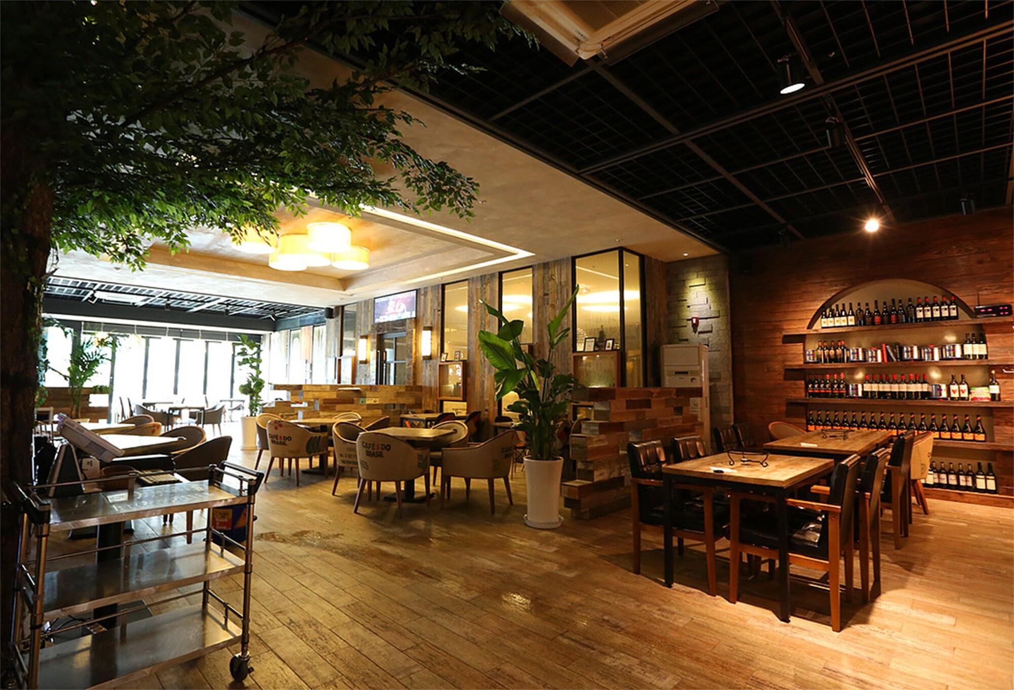 Bar/Salón Bucheon Hotel