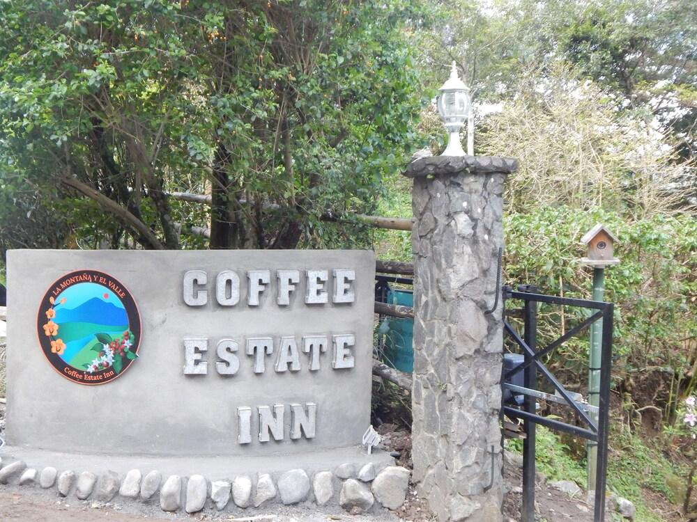Vista Exterior Coffee Estate Inn