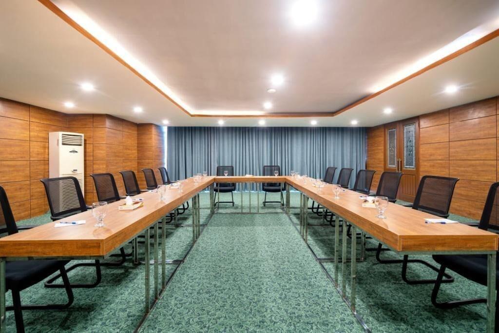 Sala de Reuniones Hotel One Gulberg Lahore