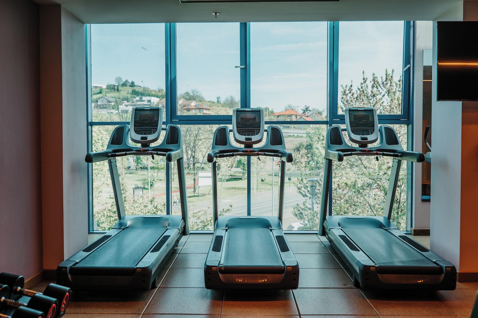 Gimnasio DoubleTree by Hilton Hotel Oradea