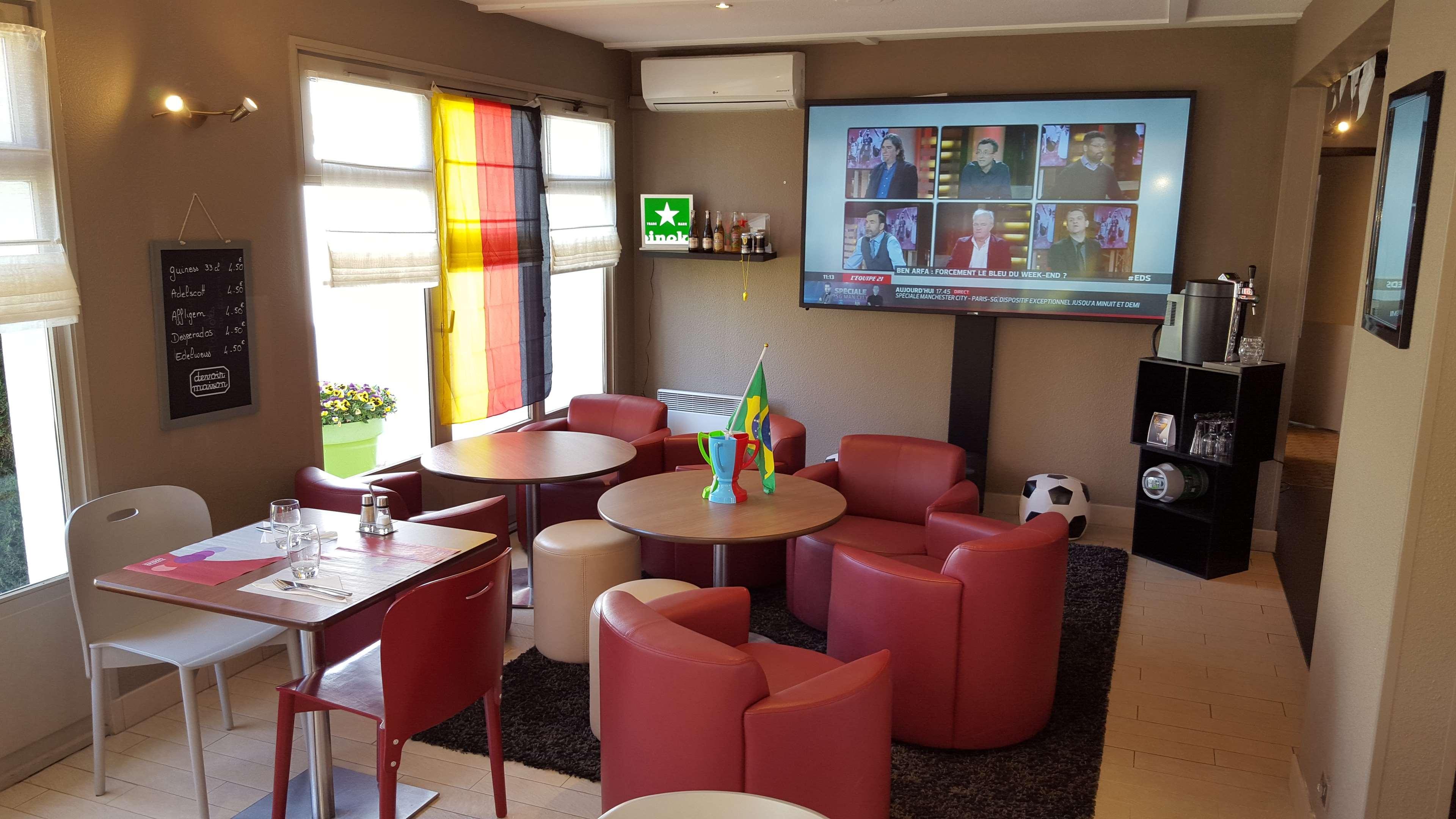 Bar/Salón Campanile Lyon Est - Aéroport Saint Exupéry