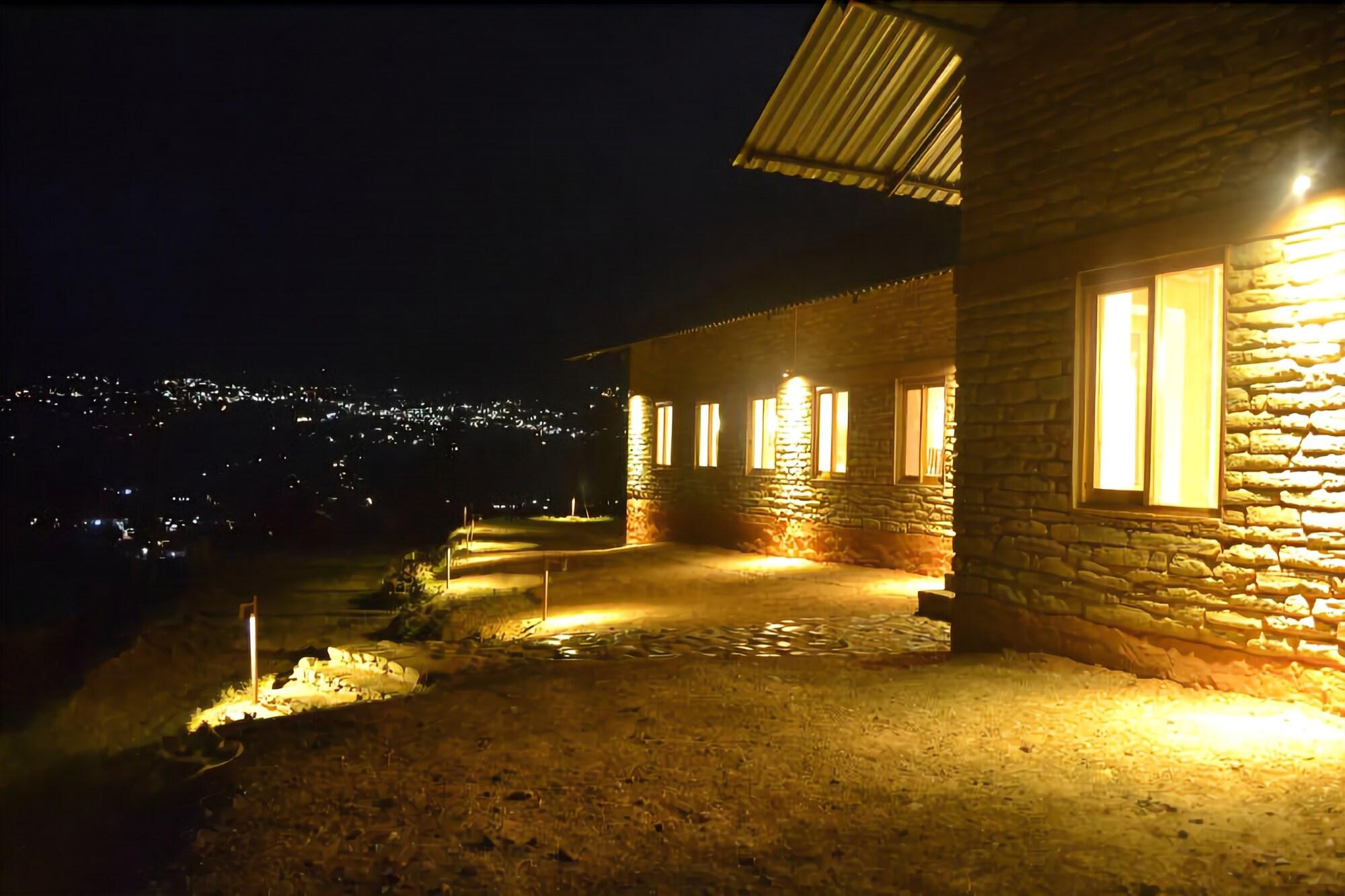 Varios Gorkha Gaun Resort