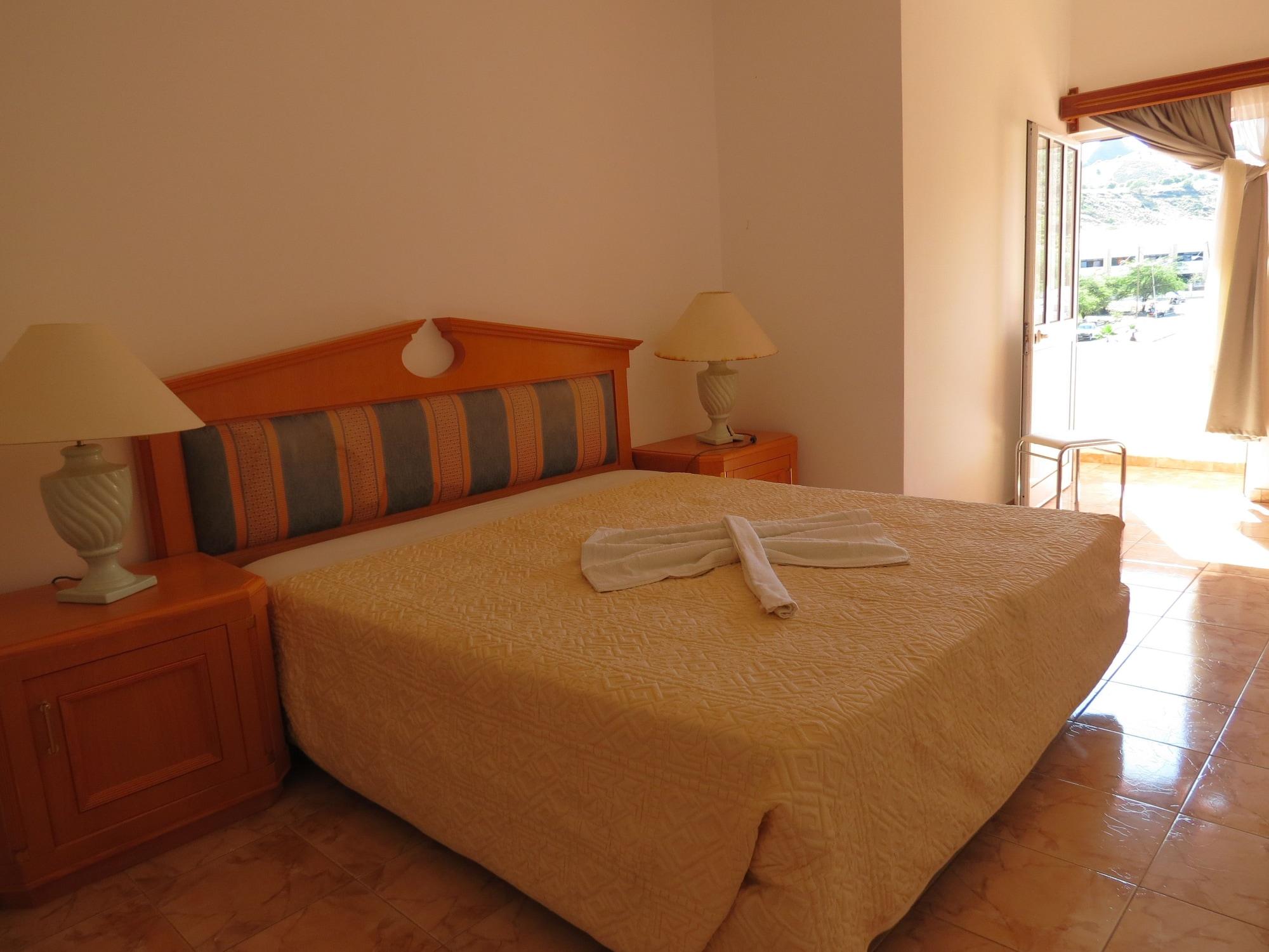 Set de Habitación Hotel Edu Horizonte