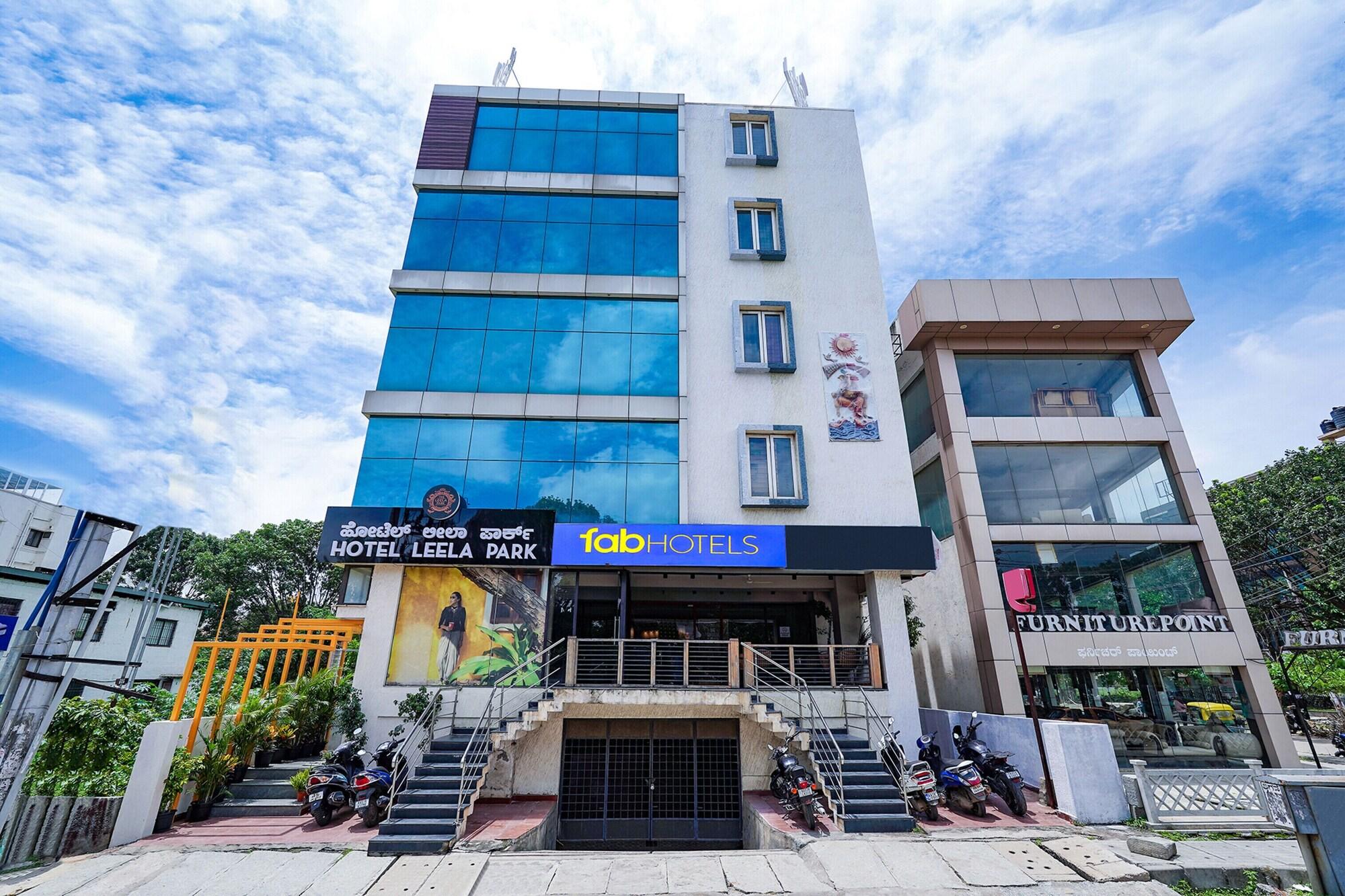 Varios Fabhotel Leela Park Hbr Layout