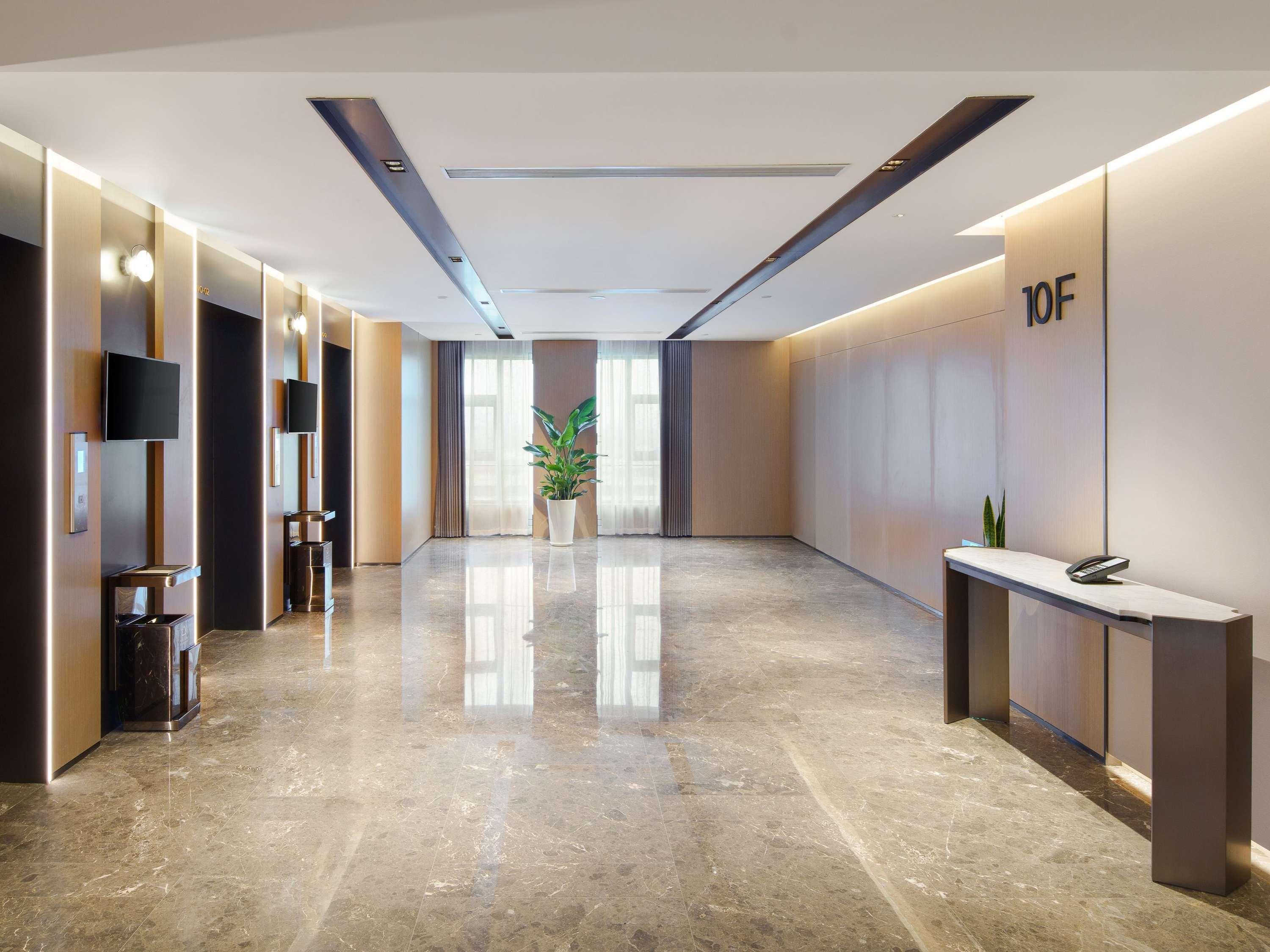 Vista Lobby Novotel Nanjing Airport