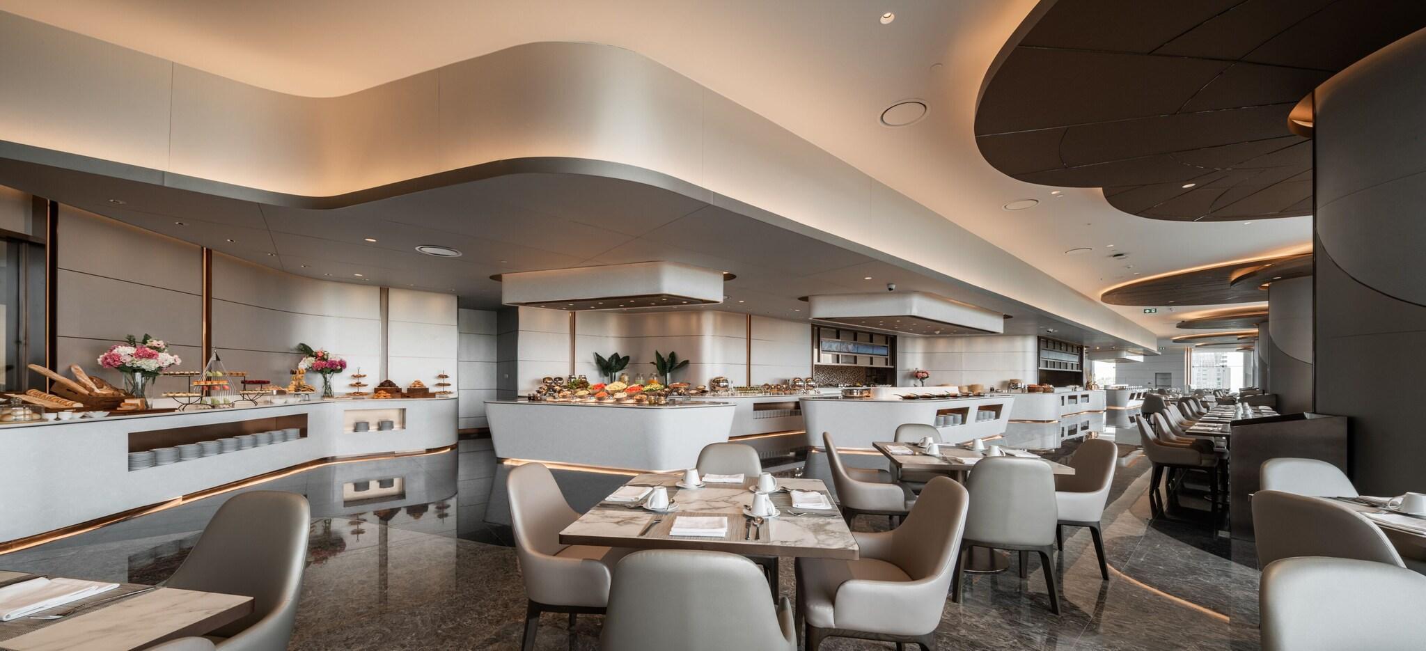 Restaurant Grande Centre Point Space Pattaya