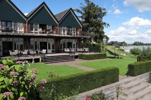 Alojamiento - Villa Veertien