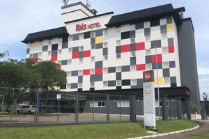 Alojamiento - ibis Criciúma