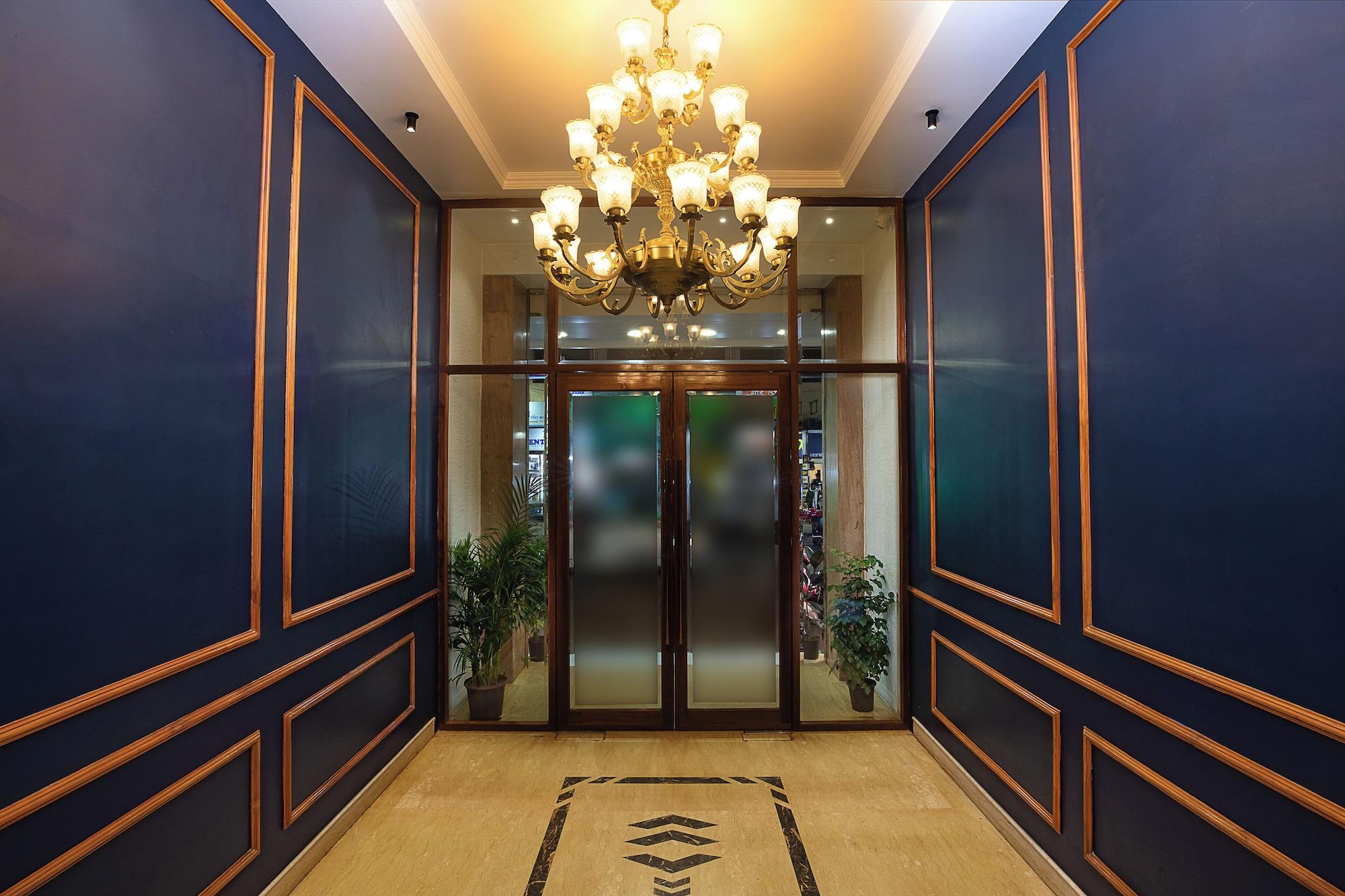 Vista Lobby Hotel Avon Ruby