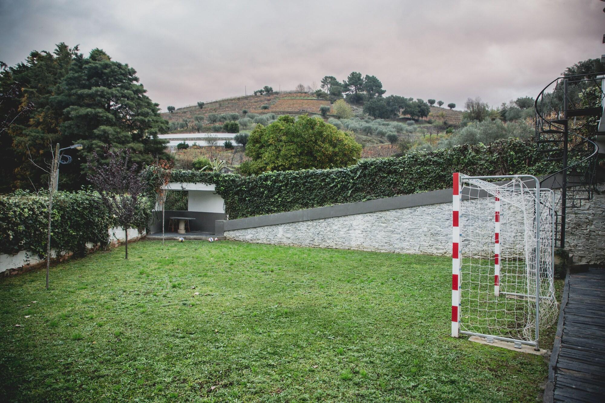 Instalaciones Recreativas Casal dos Capelinhos - Quinta Nova