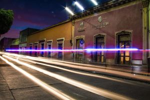 Alojamiento - Monte Leon Hotel Boutique & Galeria