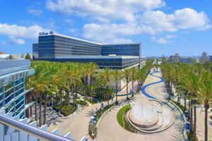 Alojamiento - Hilton Anaheim