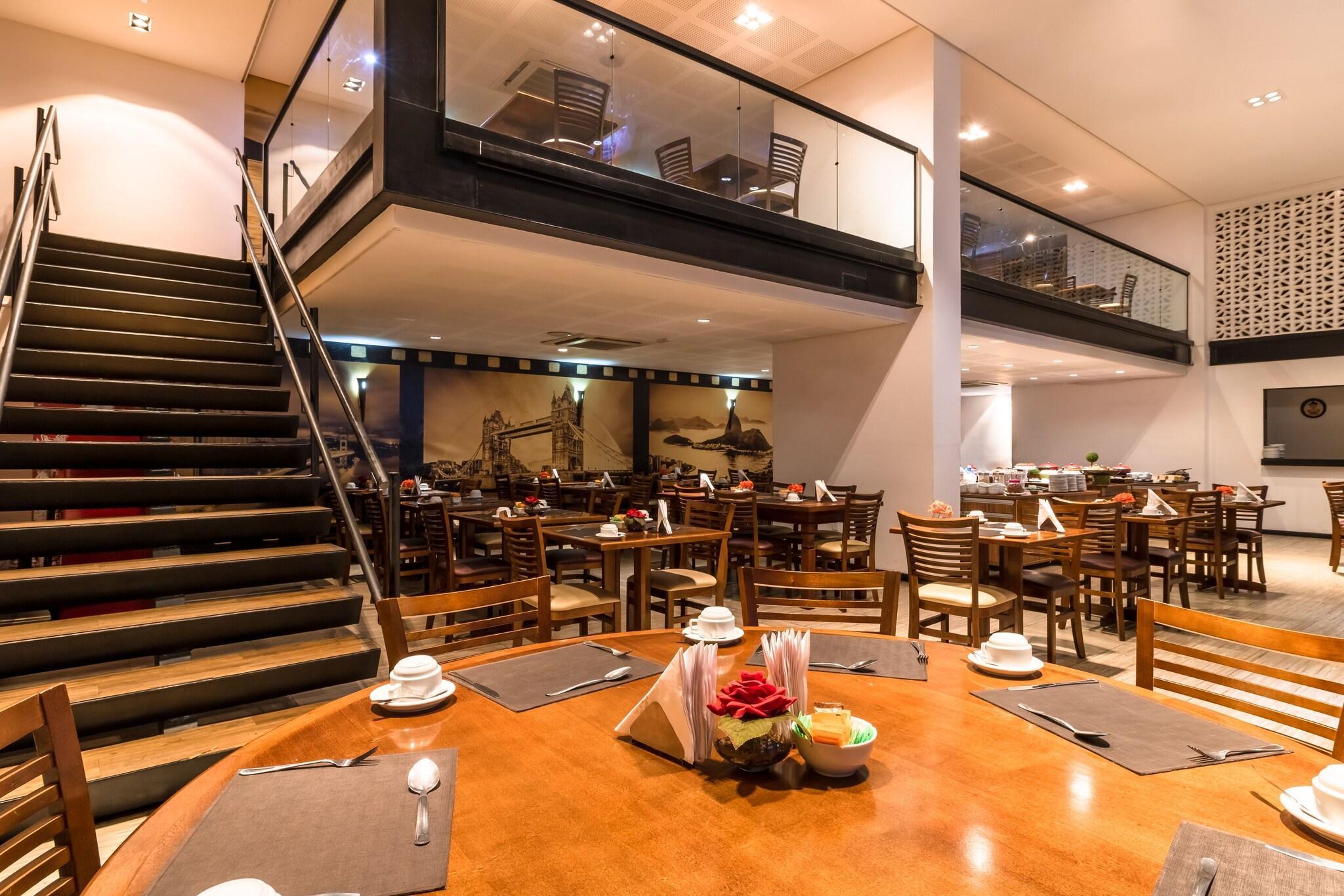 Restaurant Mercure Salvador Boulevard