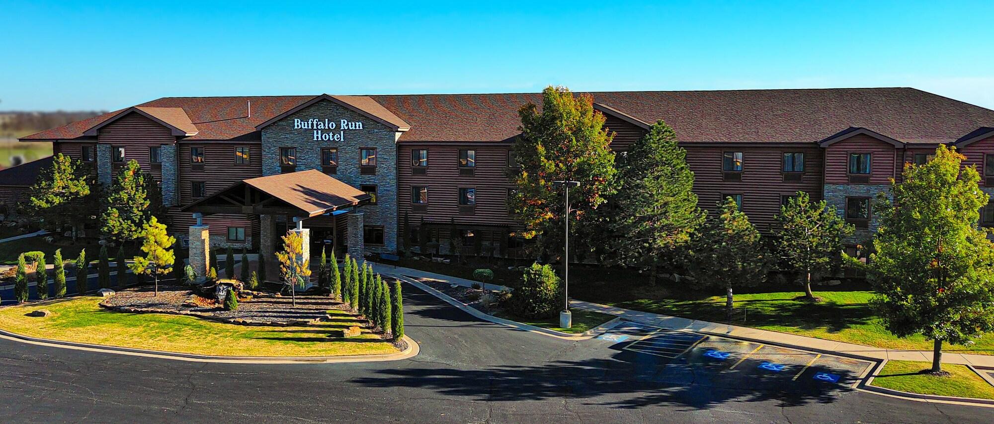 Vista Exterior Buffalo Run Casino & Resort