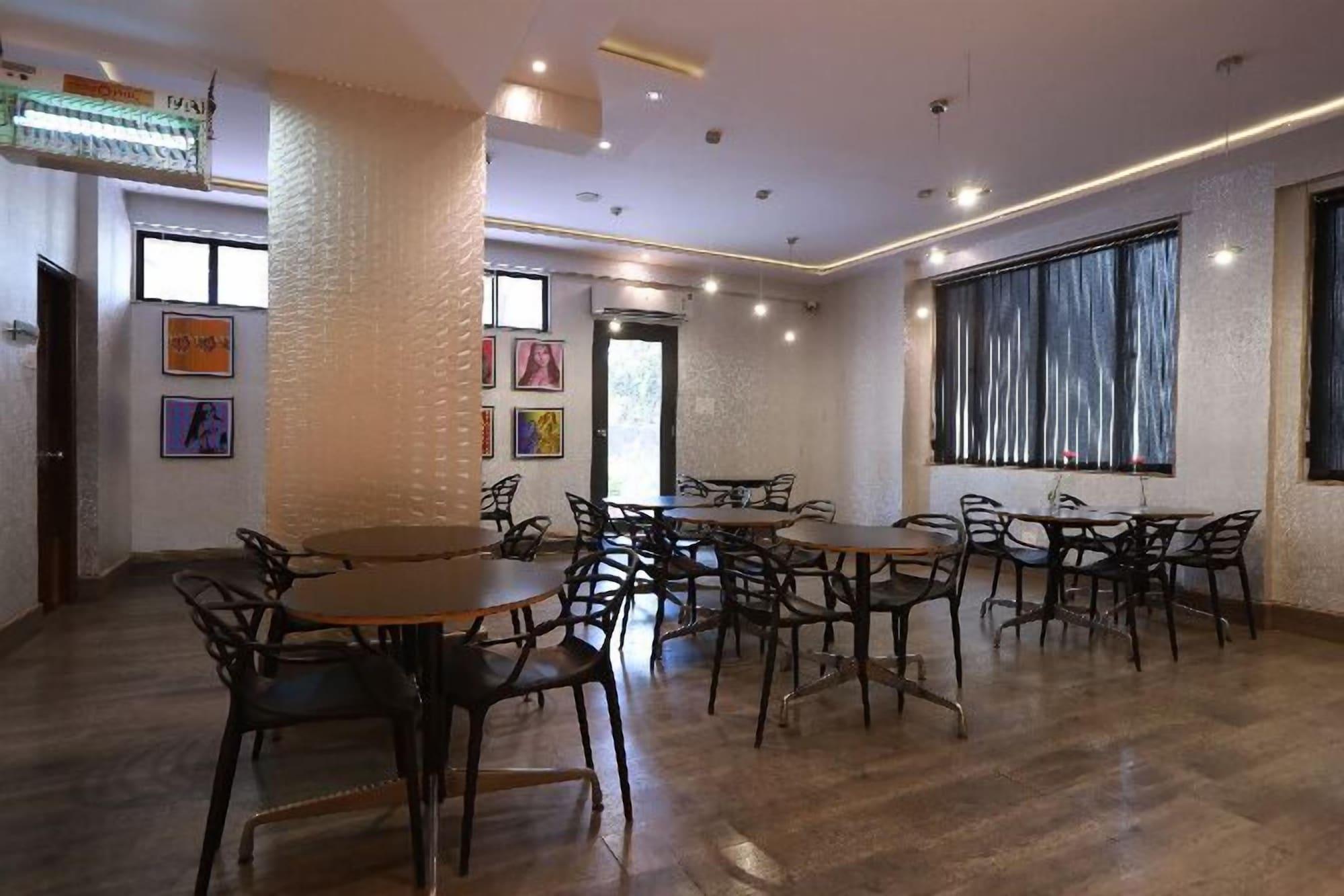 Restaurant Asar Landmark Suites