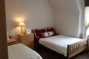 Alquiler Vacacional - Sleeps 6: Large 4 Bedroom, 4 Bathroom House in Central Portree