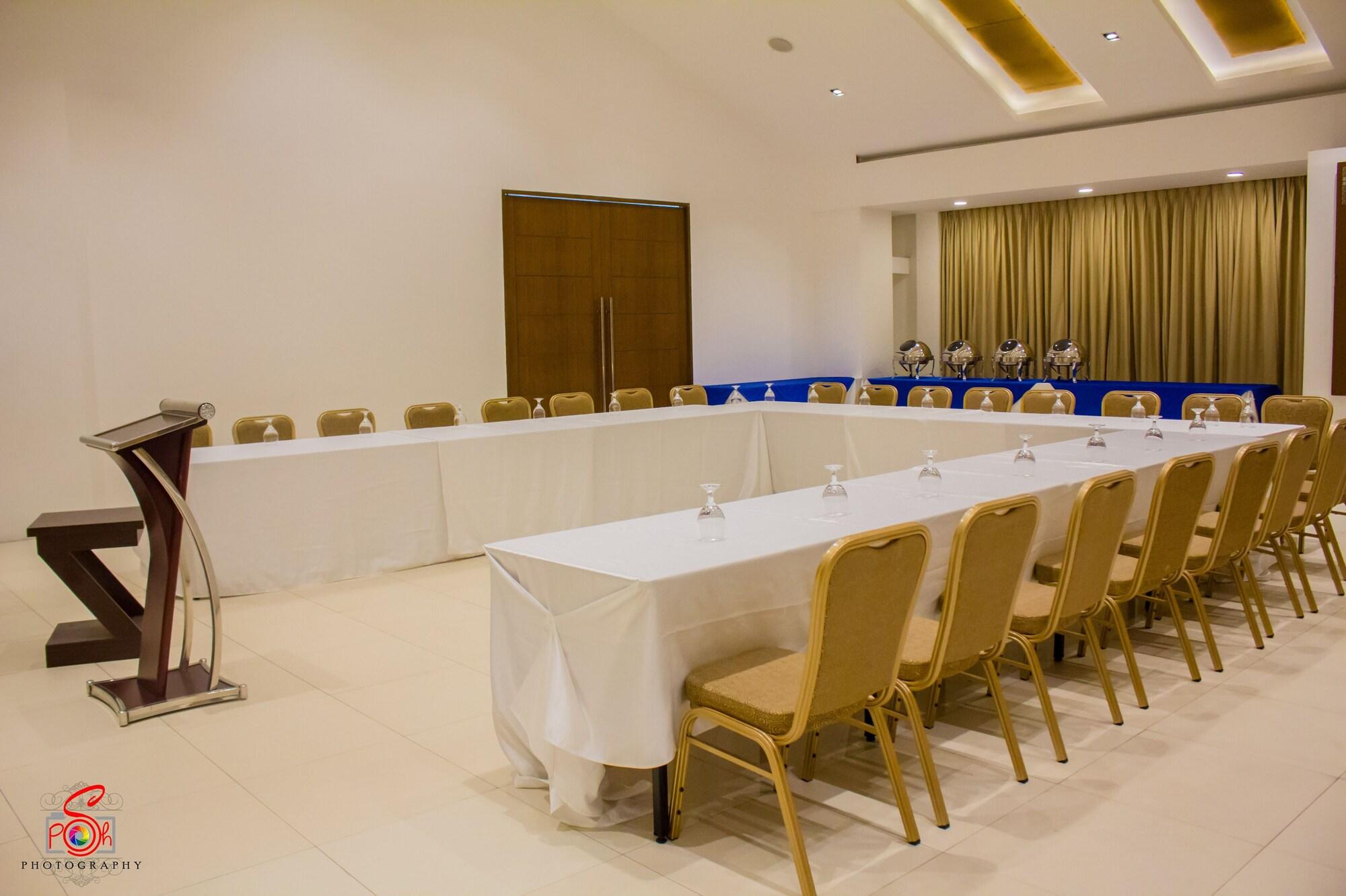 Sala de Reuniones Hotel Marciano