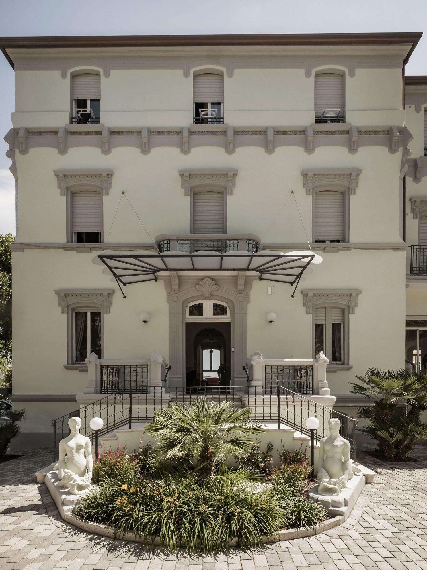 Vista Exterior Hotel Belvedere Rimini