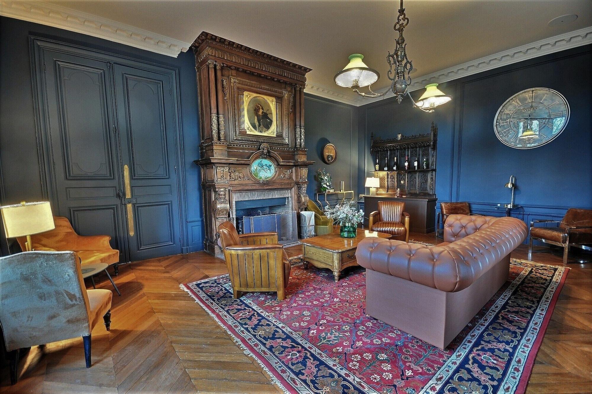 Bar/Salón Château de la Bribourdière- 8min Cabourg