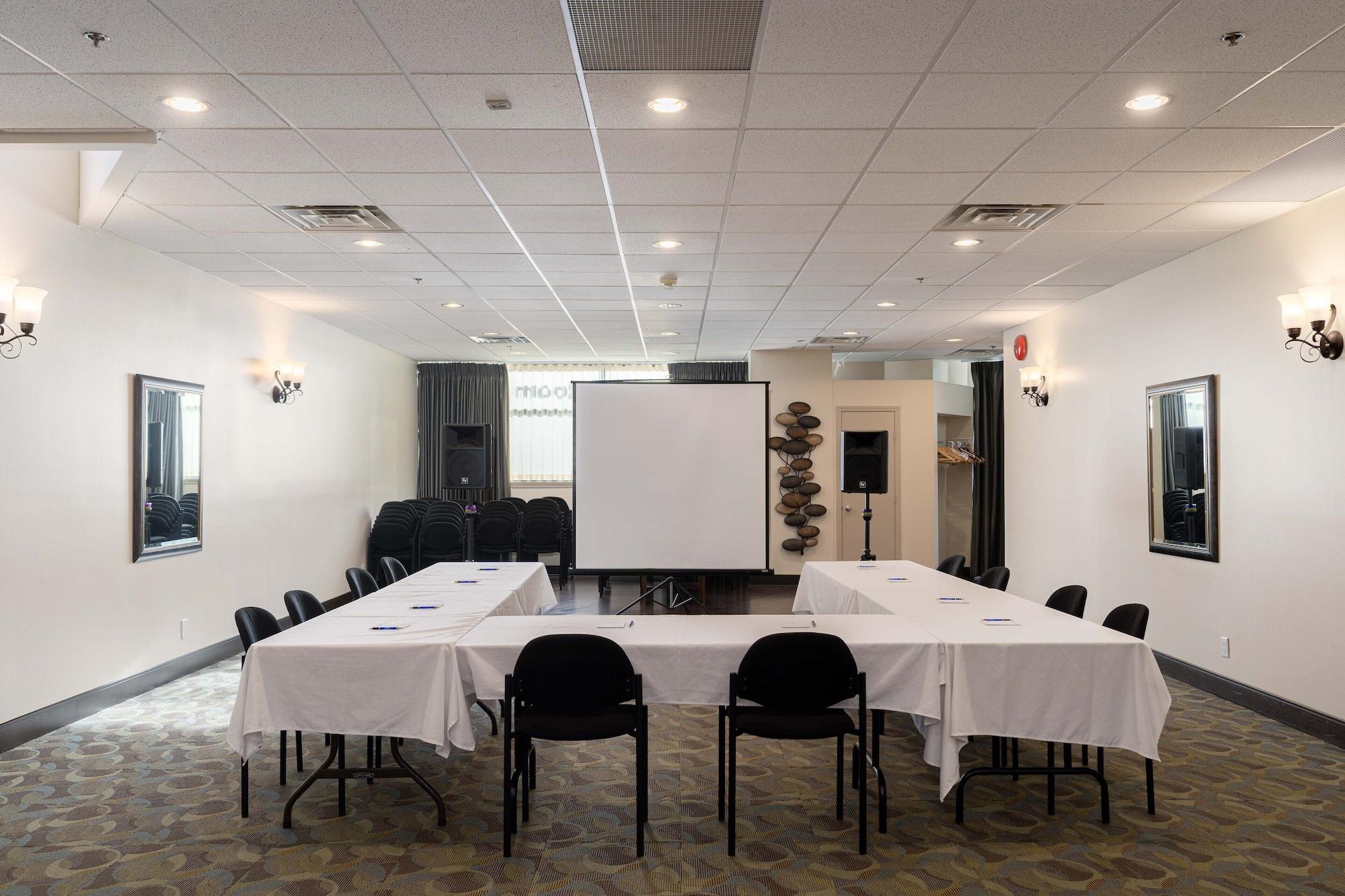 Sala de Reuniones Ocean Promenade Hotel