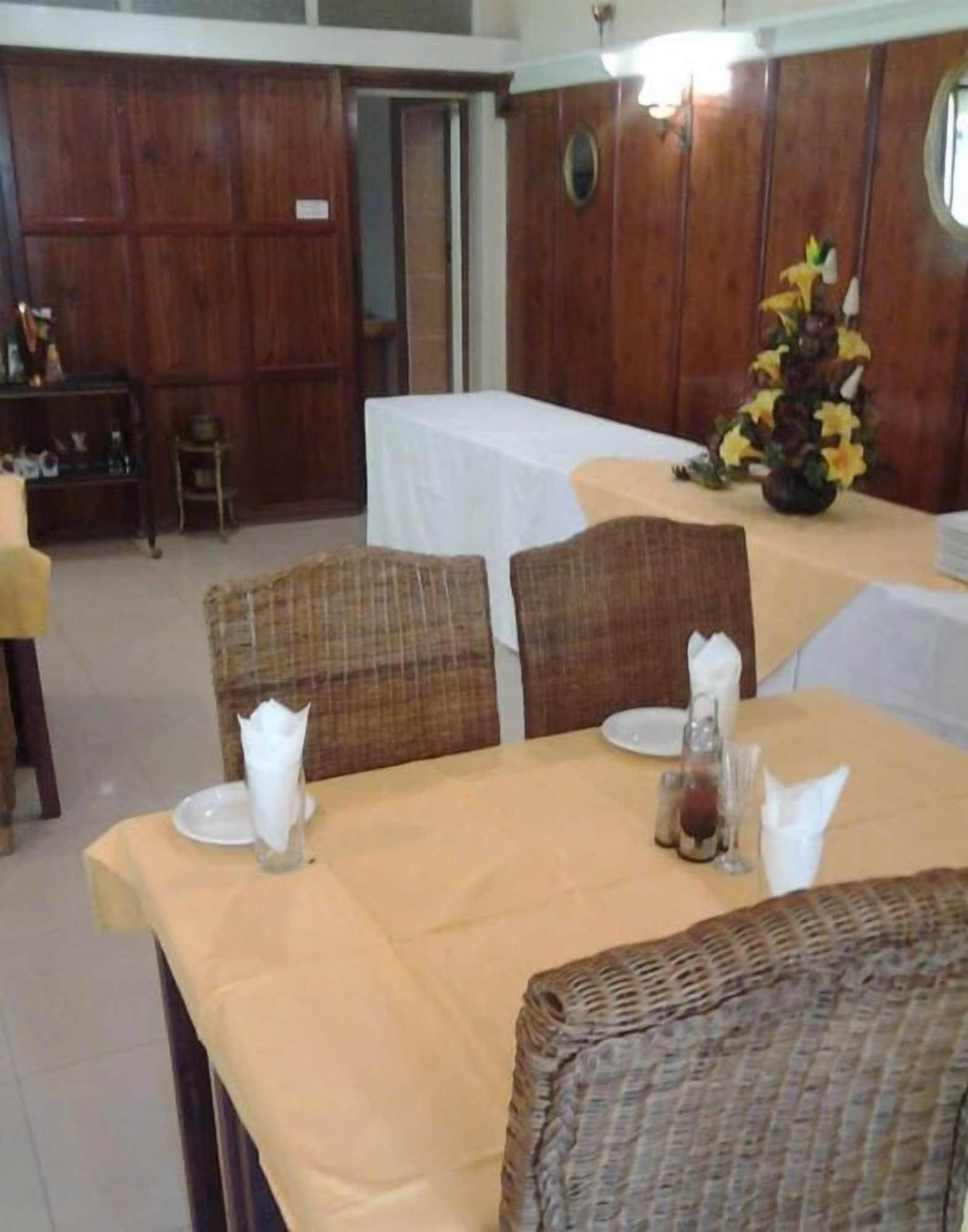 Sala de Reuniones Sethule Lodge