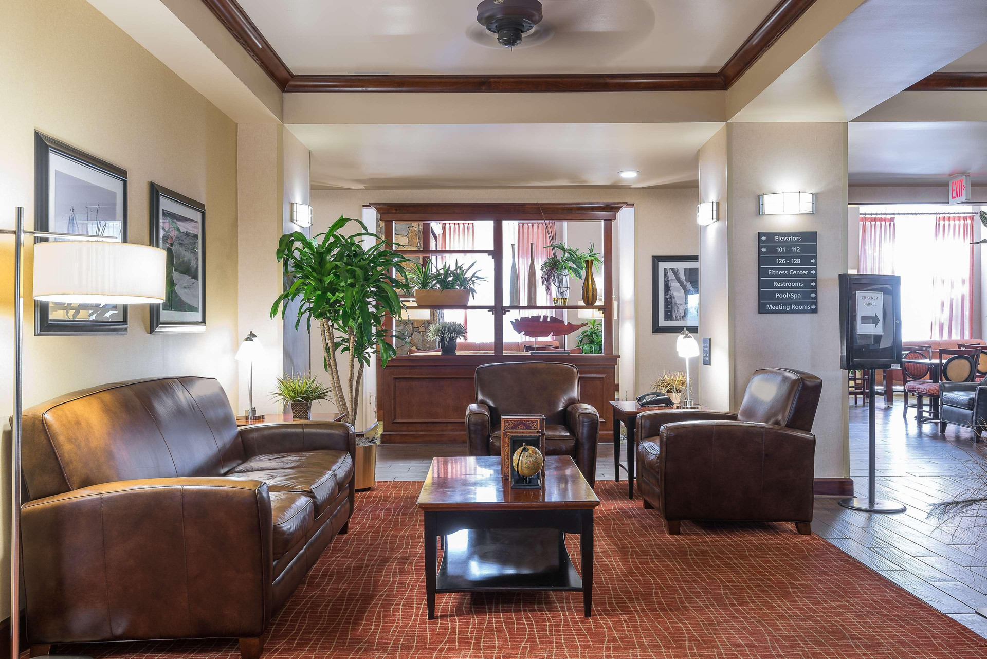 Vista Lobby Hampton Inn & Suites Florence-North-I-95