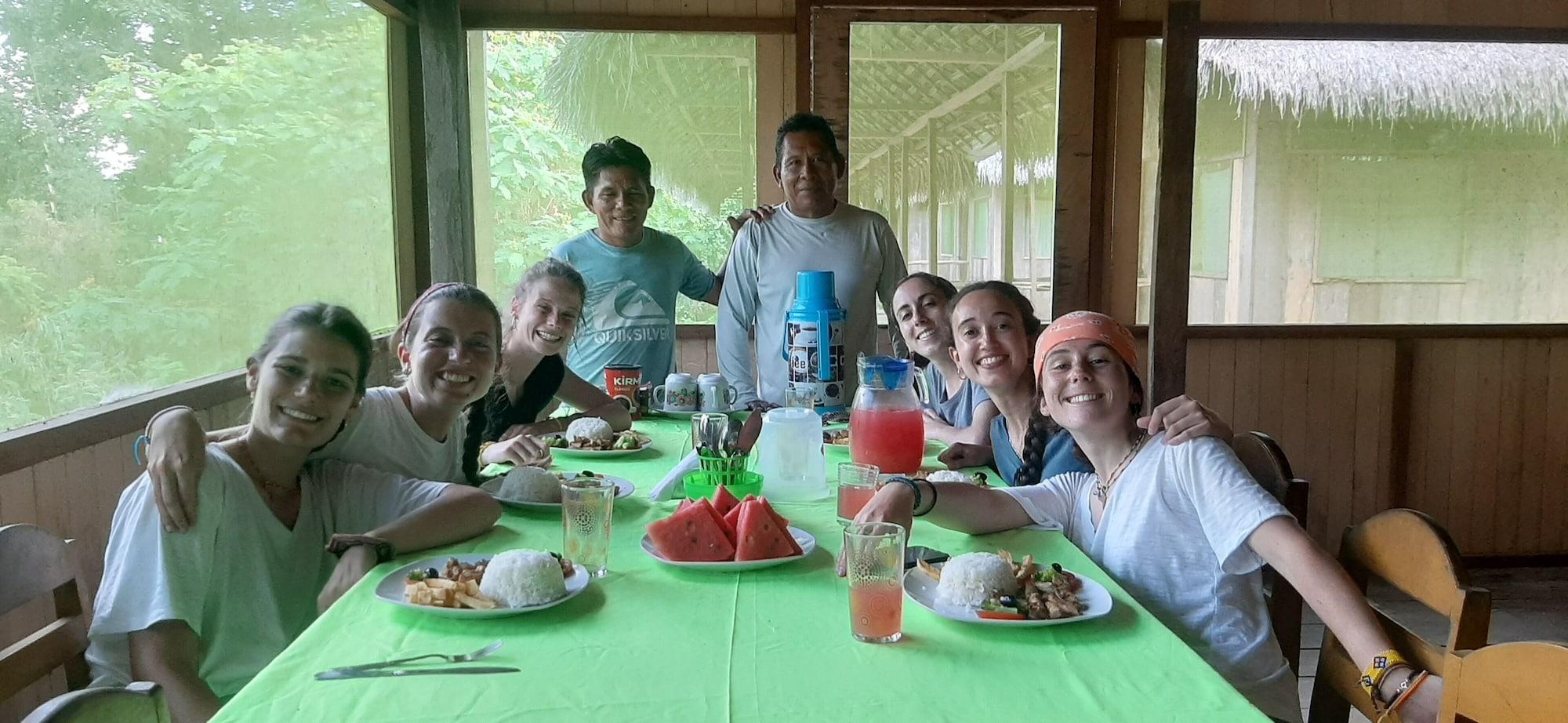 Restaurant Curuhuinsi Lodge