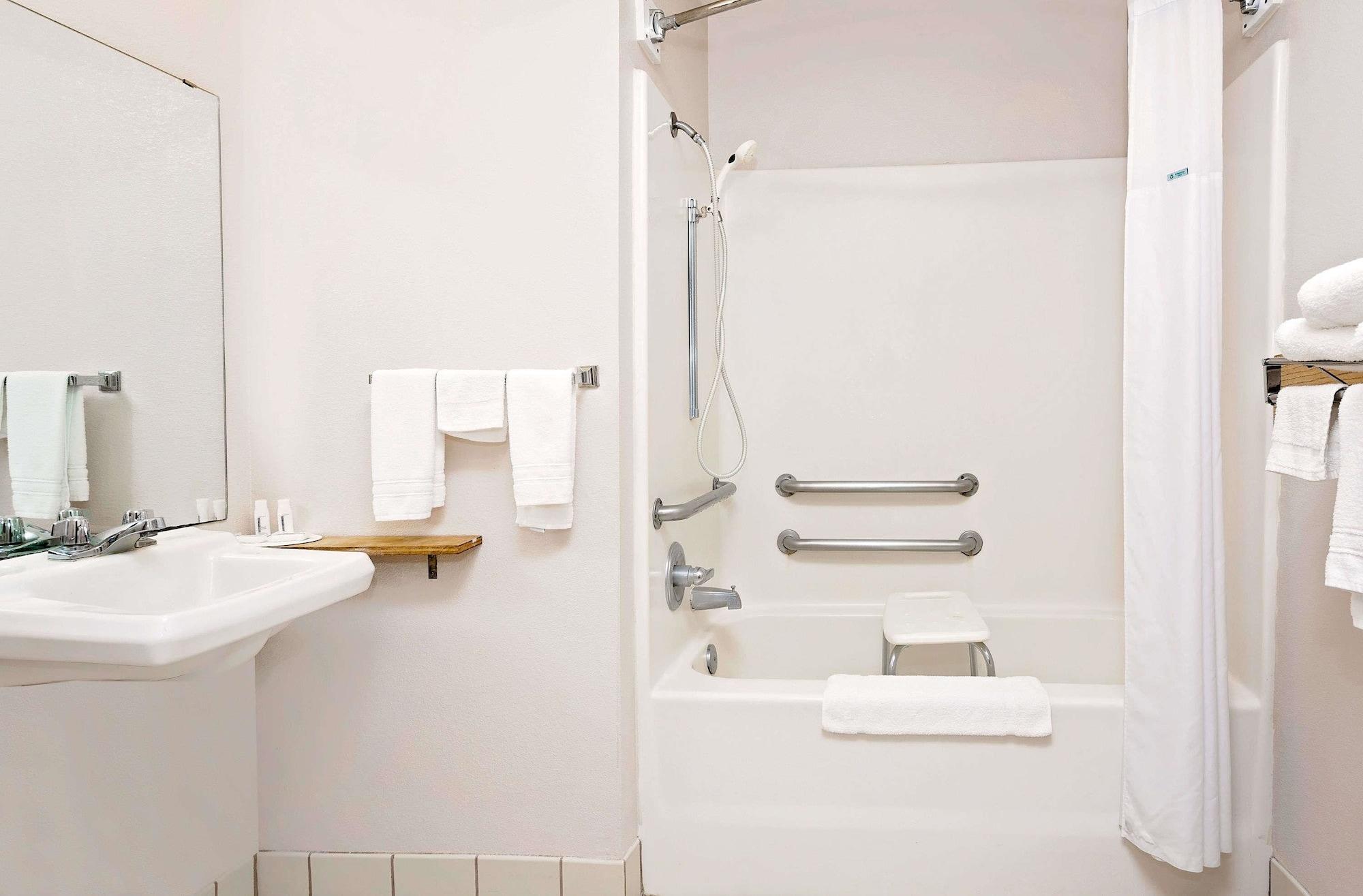 Equipamiento de Habitación Howard Johnson by Wyndham Gothenburg