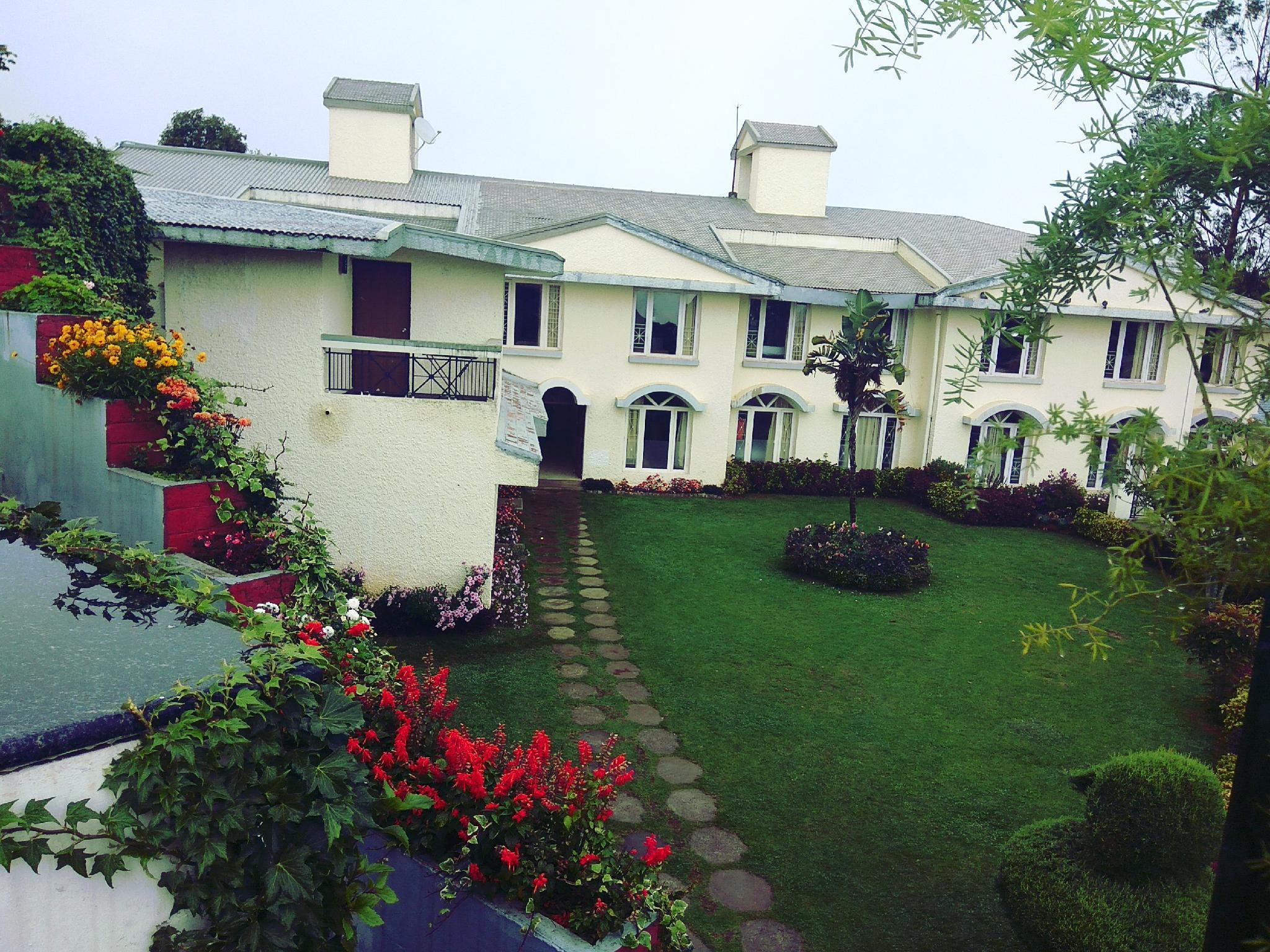 Vista Lobby Sterling Ooty Fern Hill