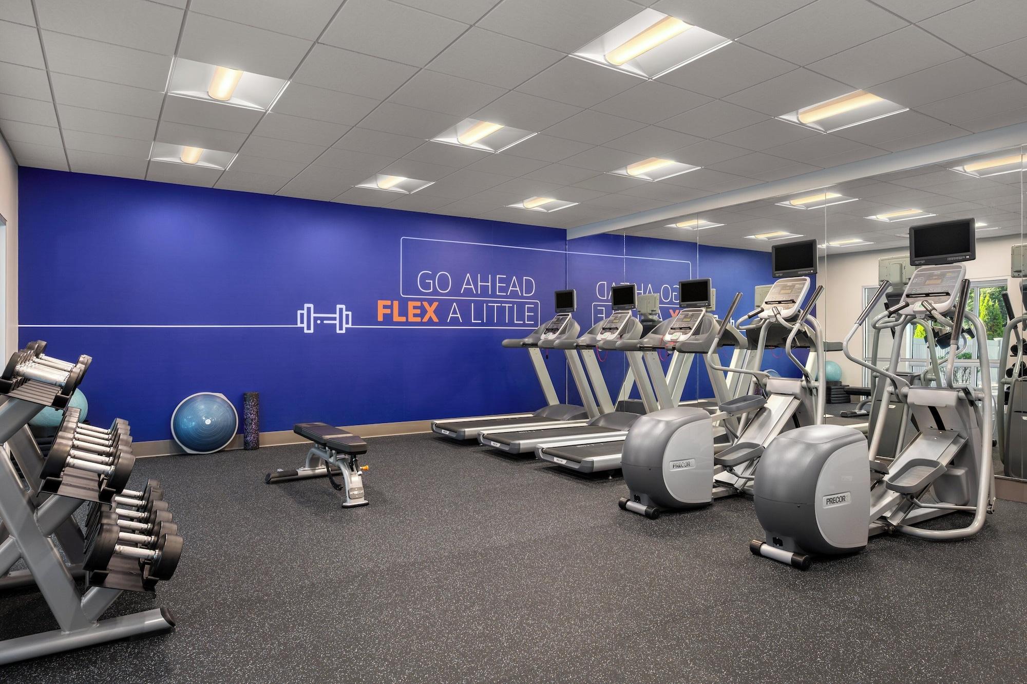 Gimnasio Holiday Inn Express Queensbury - Lake George Area by IHG