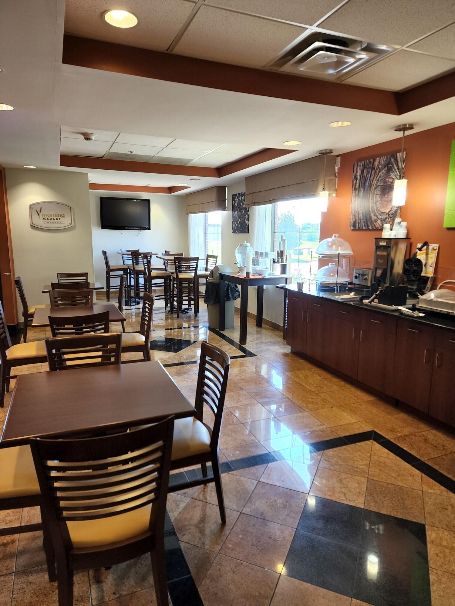 Restaurant Sleep Inn & Suites Dyersburg I-155