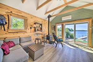 Alquiler Vacacional - Quaint Oakland Getaway on East Pond Lake!