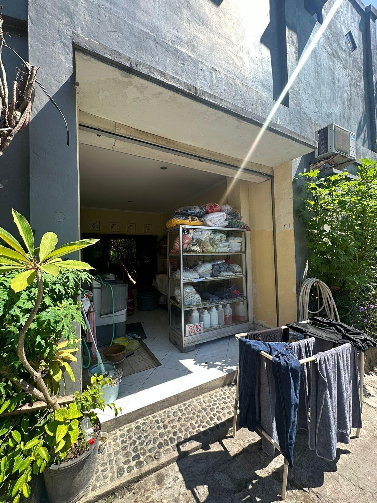 Vista Exterior Sari Buana Bed & Breakfast