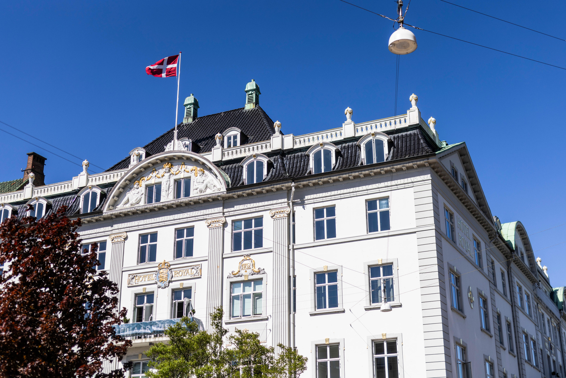 Vista Exterior Hotel Royal