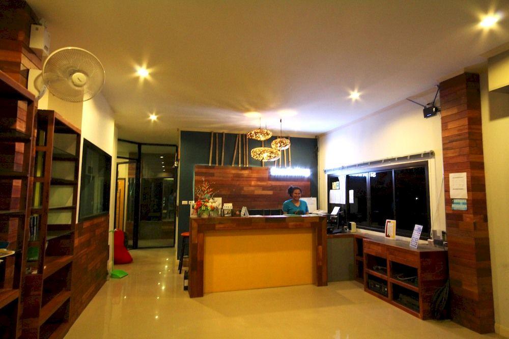 Vista Lobby Lemonade Boutique Inn