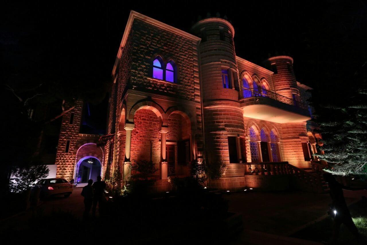 Vista Exterior Lemir Faisal Arslan Stay at the Museum