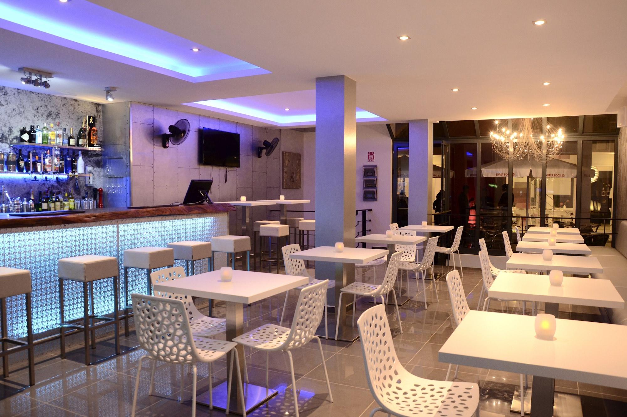 Bar/Salón Prassa 3 Boutique Hotel