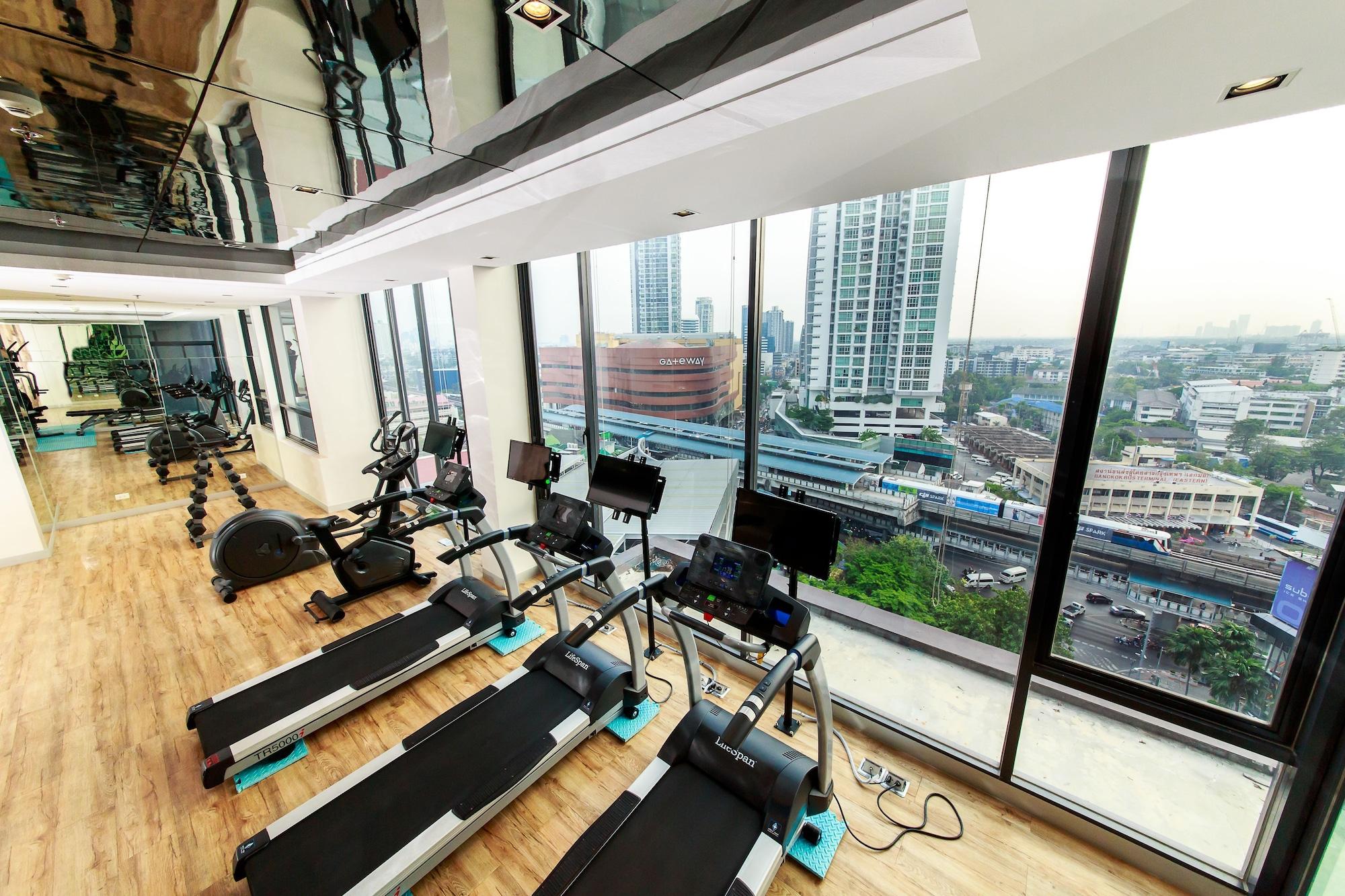 Gimnasio Civic Horizon Hotel & Residence