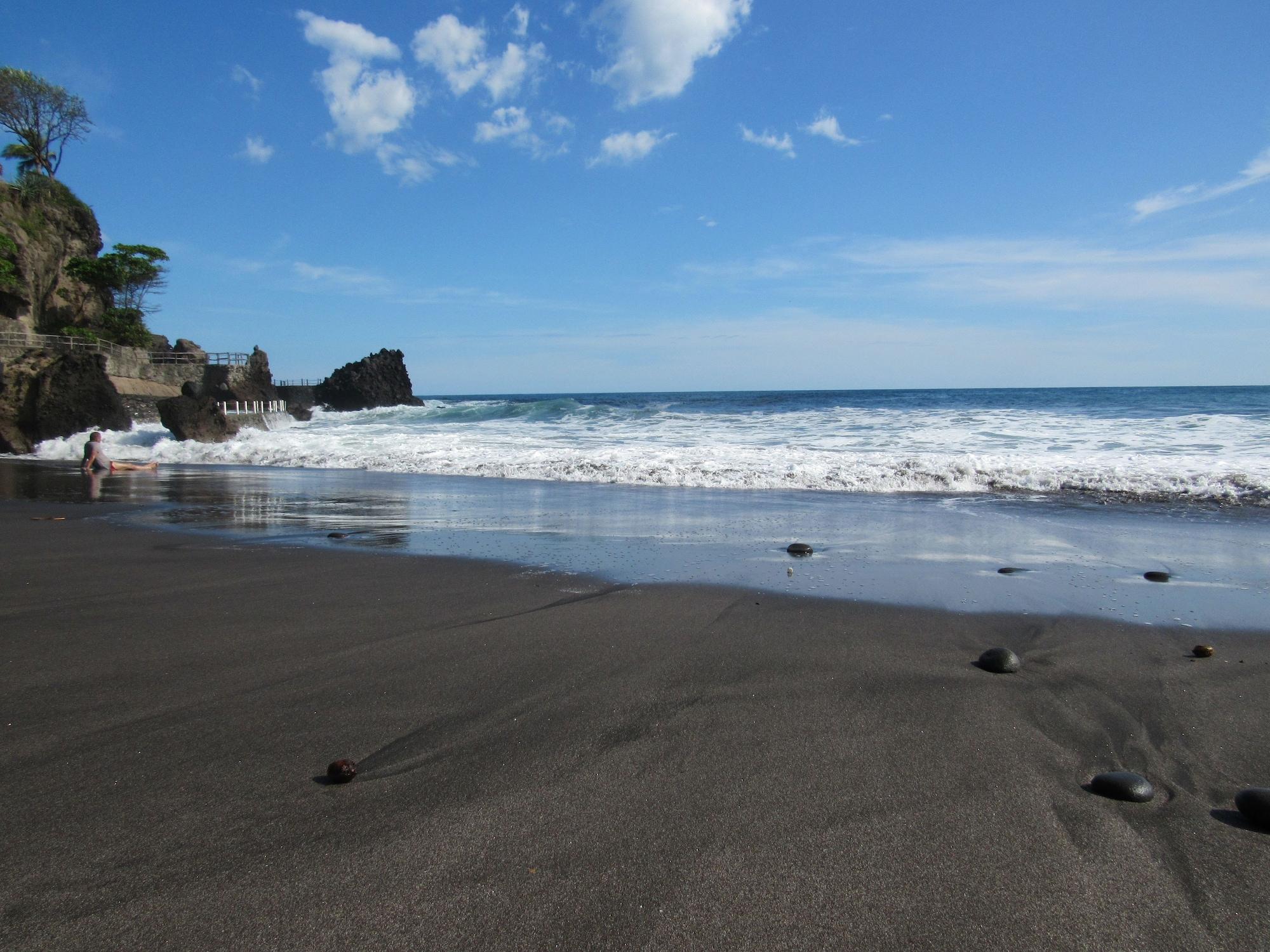 Playa Atami Escape Resort