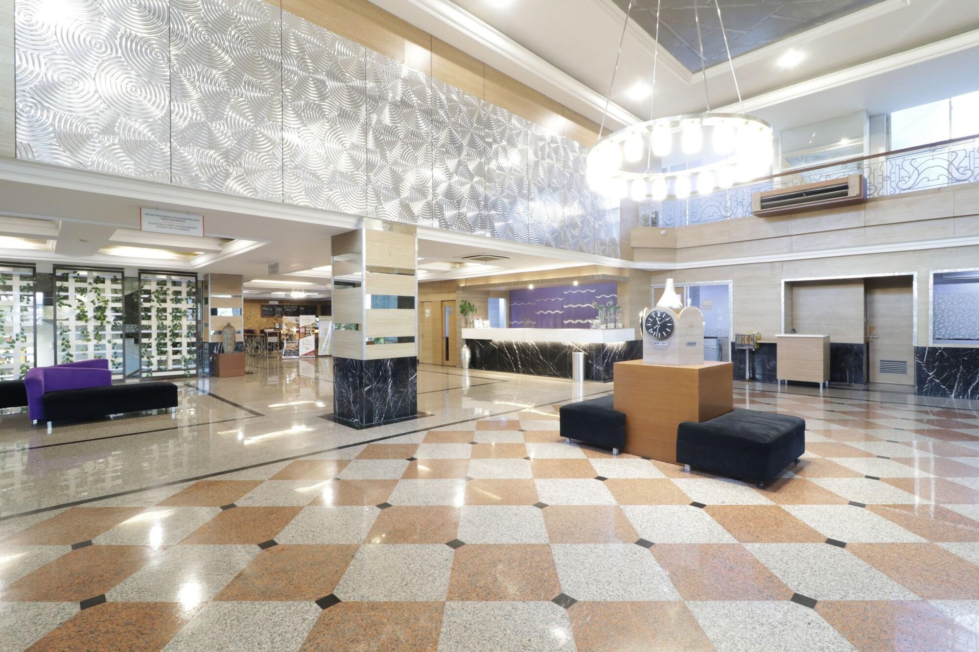 Vista Lobby Hotel Gren Alia Cikini