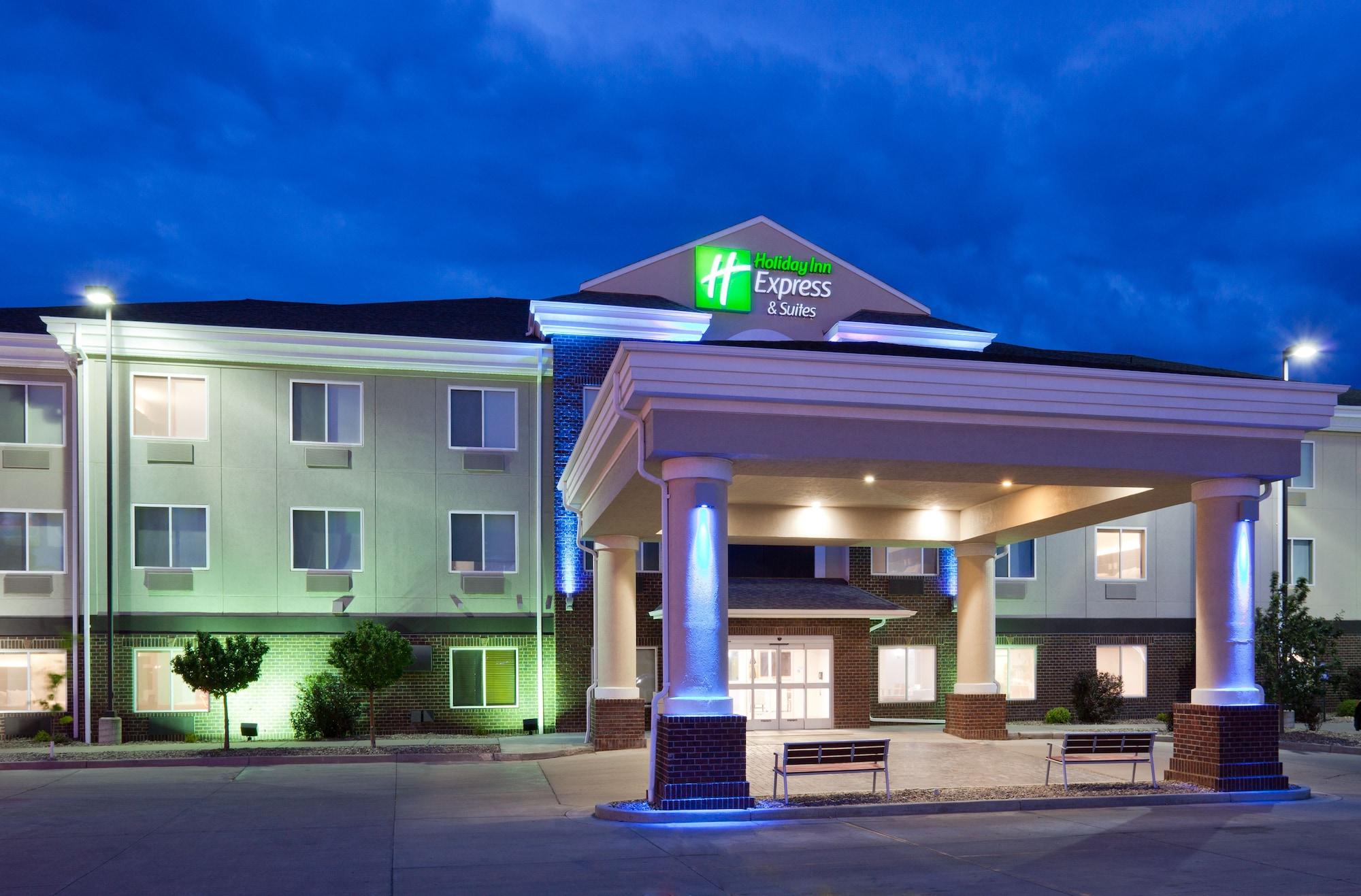 Vista Exterior Holiday Inn Express Hotel & Suites Dickinson by IHG
