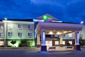 Alojamiento - Holiday Inn Express Hotel & Suites Dickinson by IHG