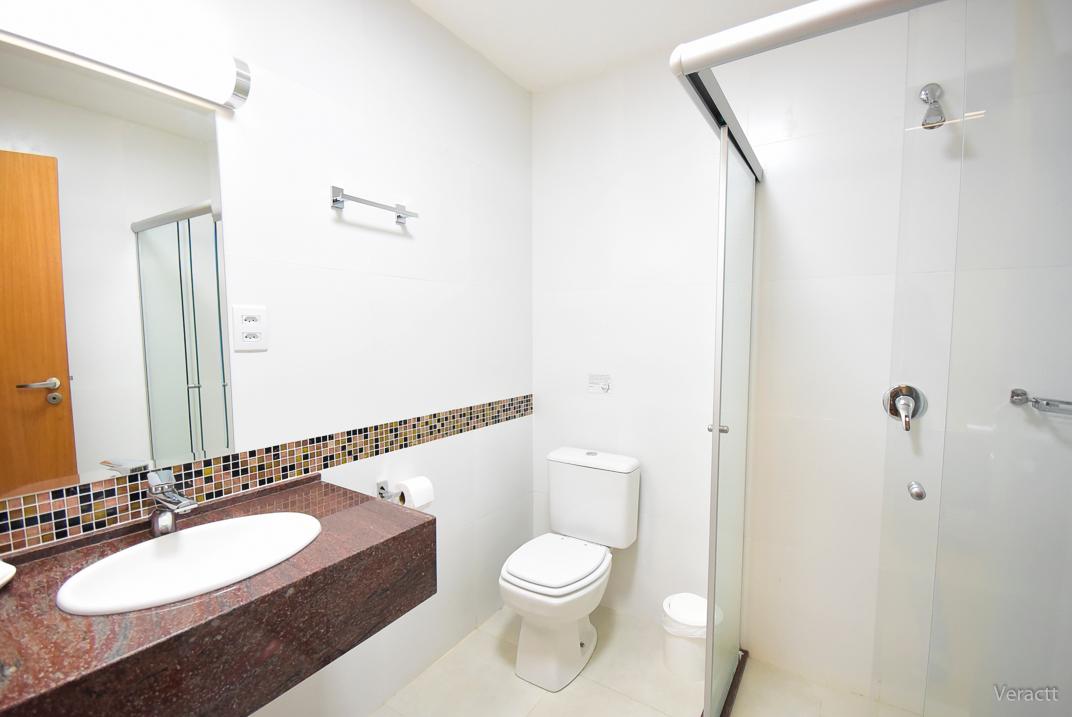 Baño Hotel Praça da Matriz