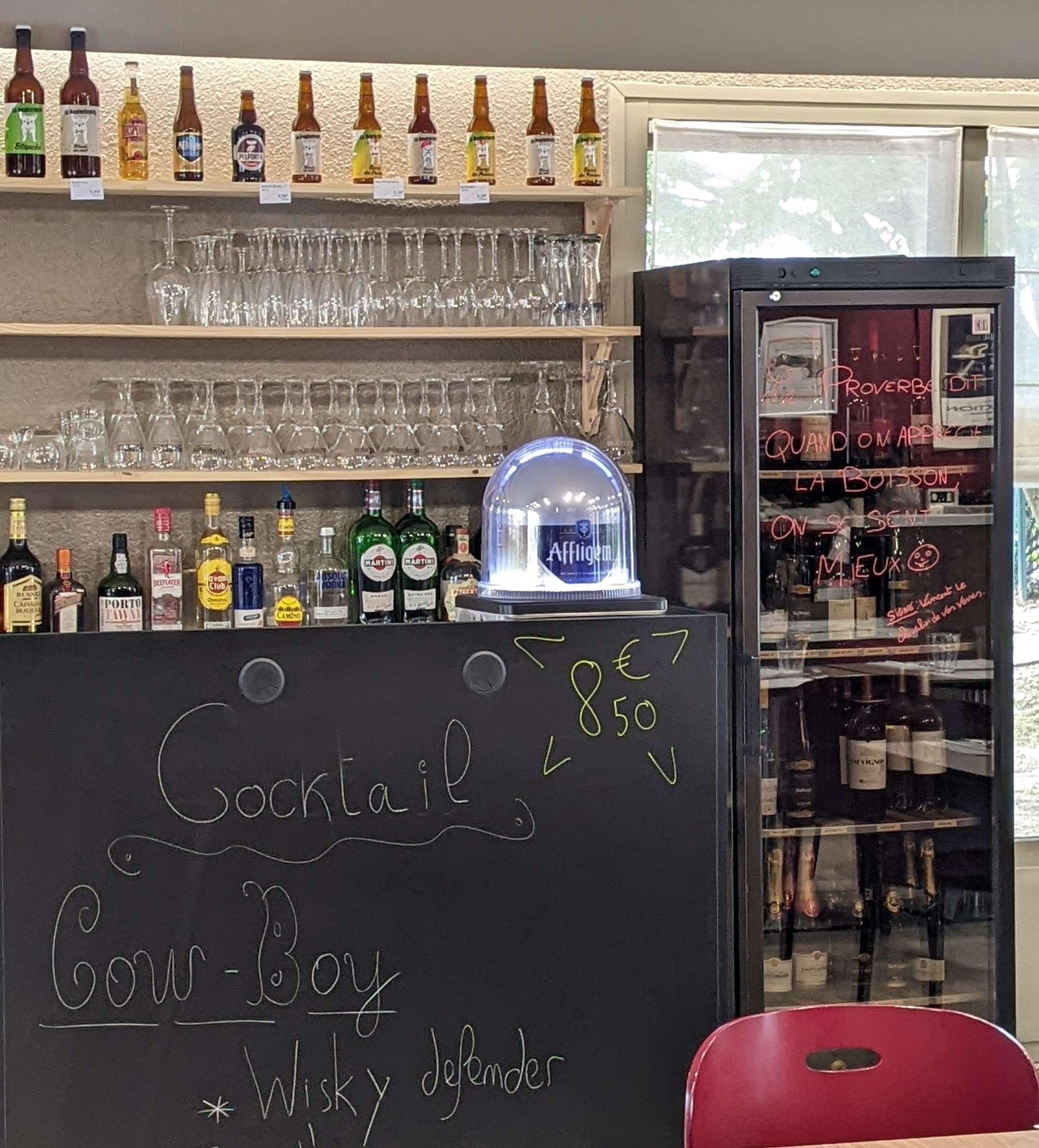 Bar/Salón Campanile Les Ulis