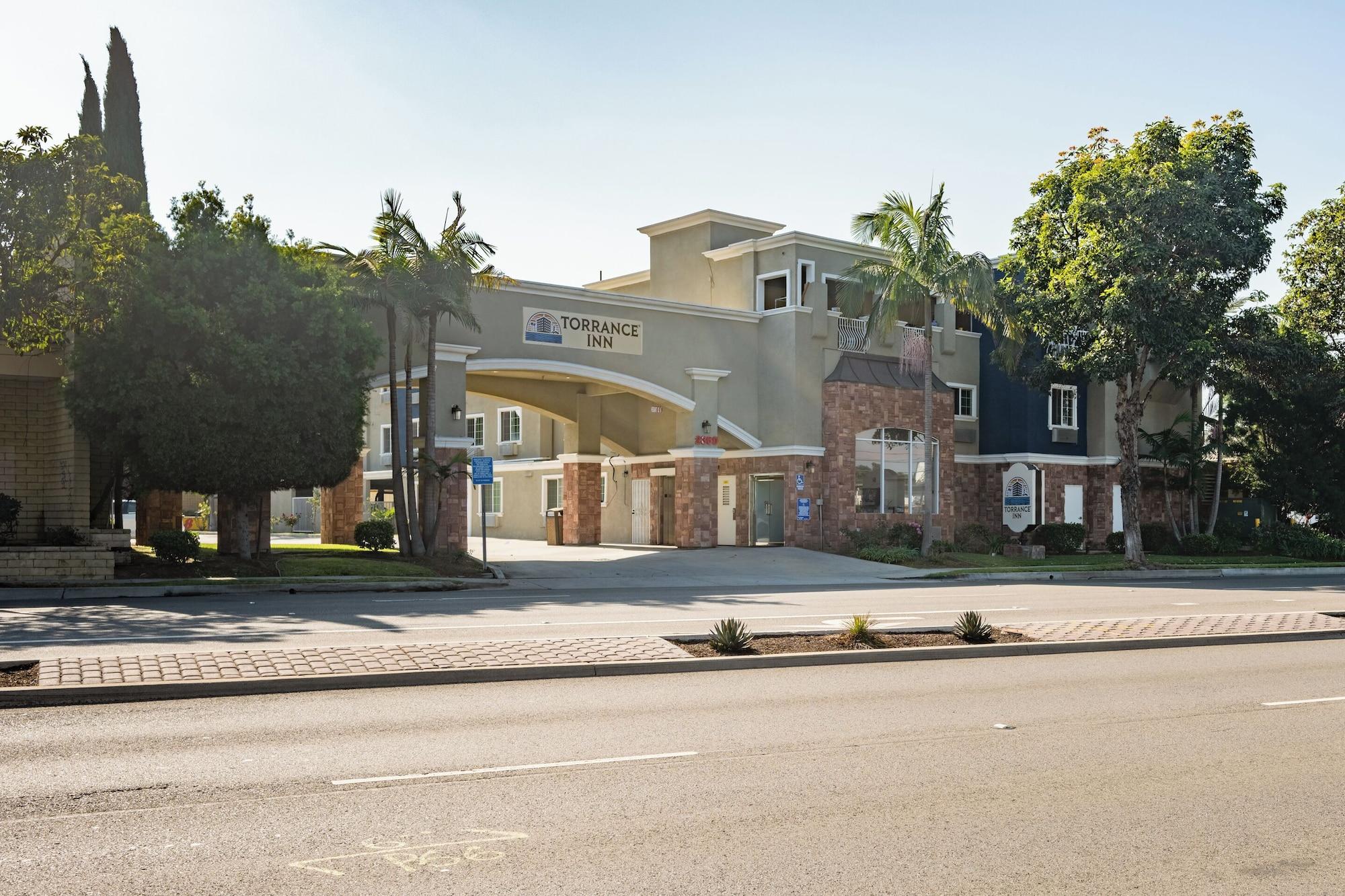 Varios Torrance Inn LAX Airport Area
