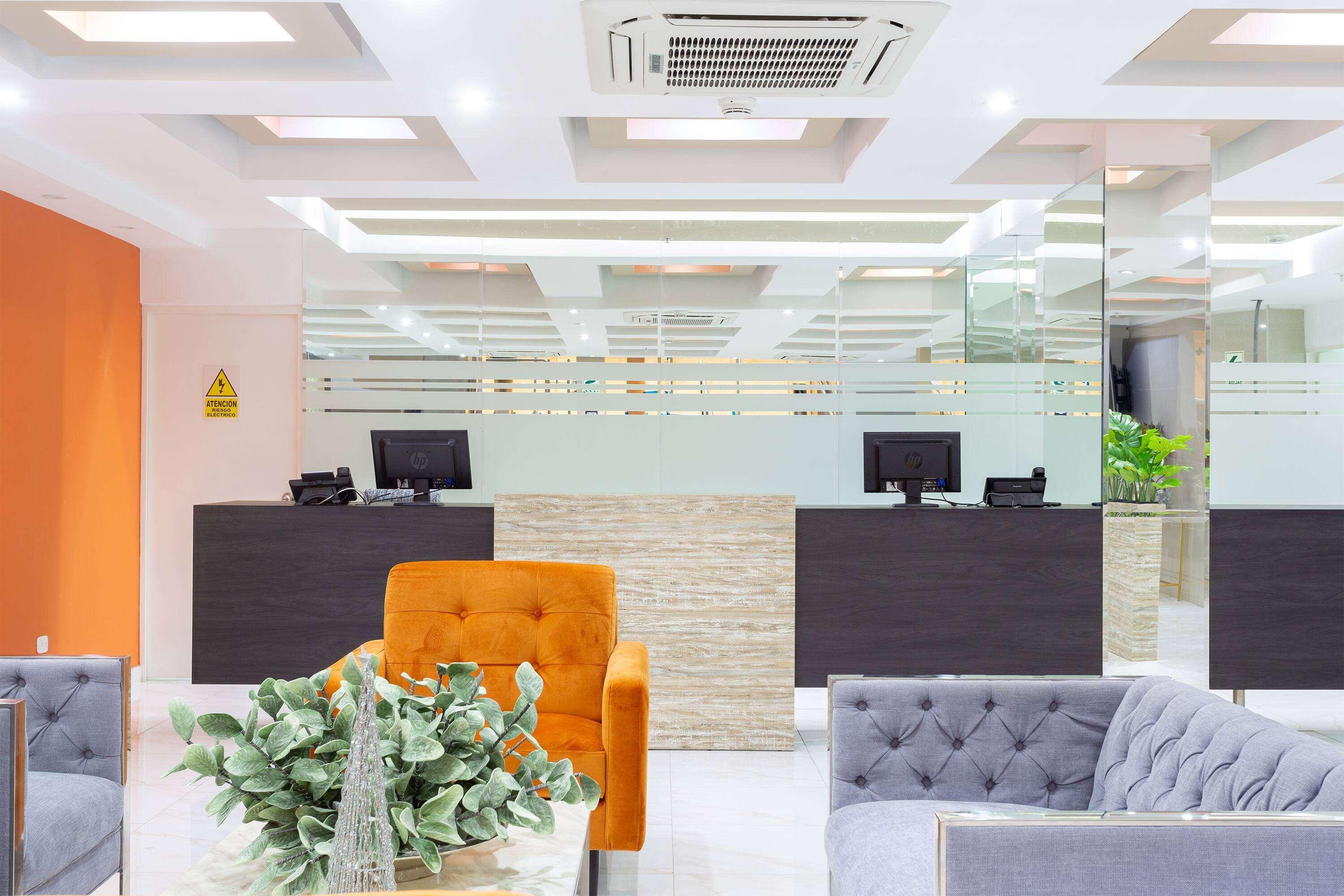 Vista Lobby Howard Johnson by Wyndham Lima Miraflores ArtHouse