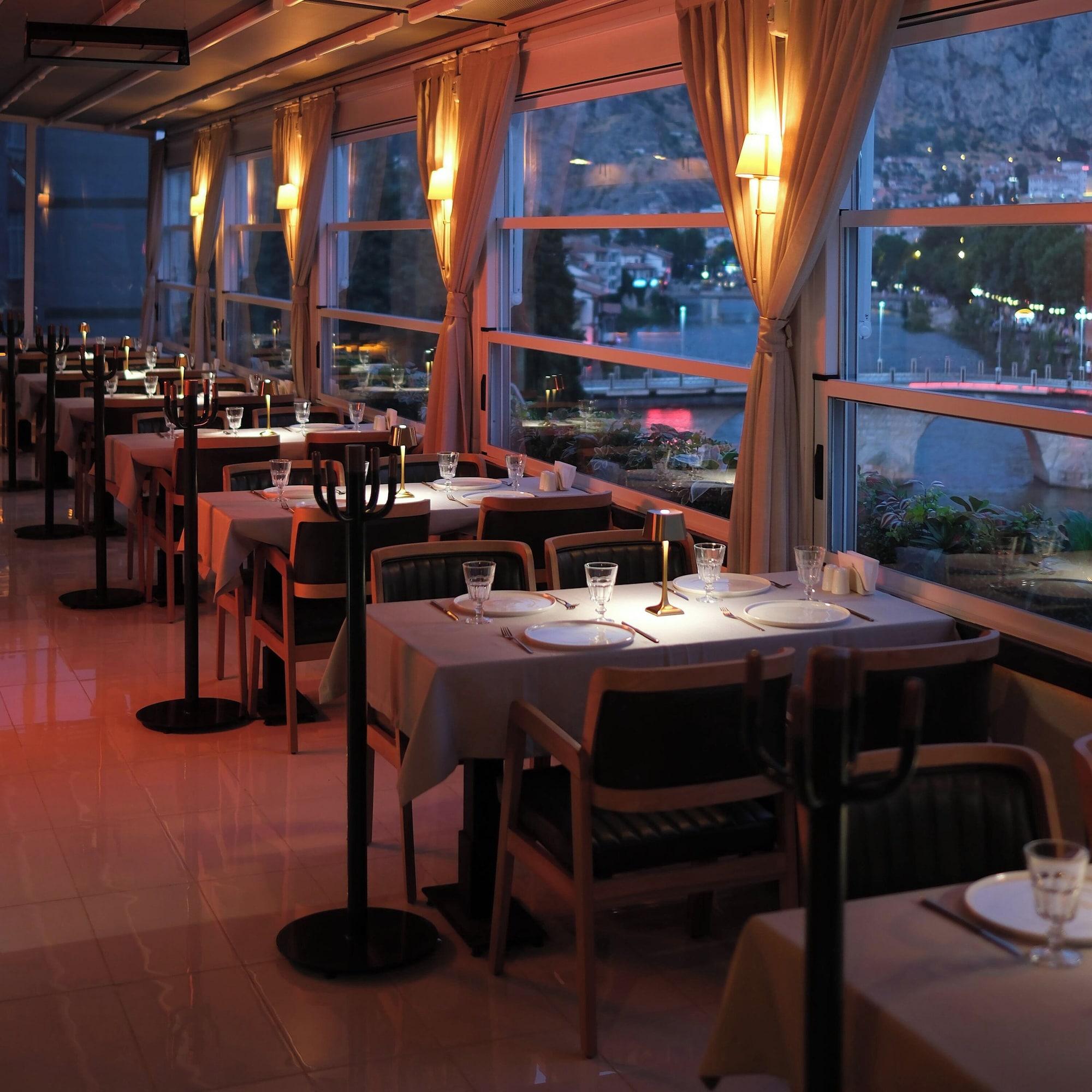 Restaurant Mec Avila