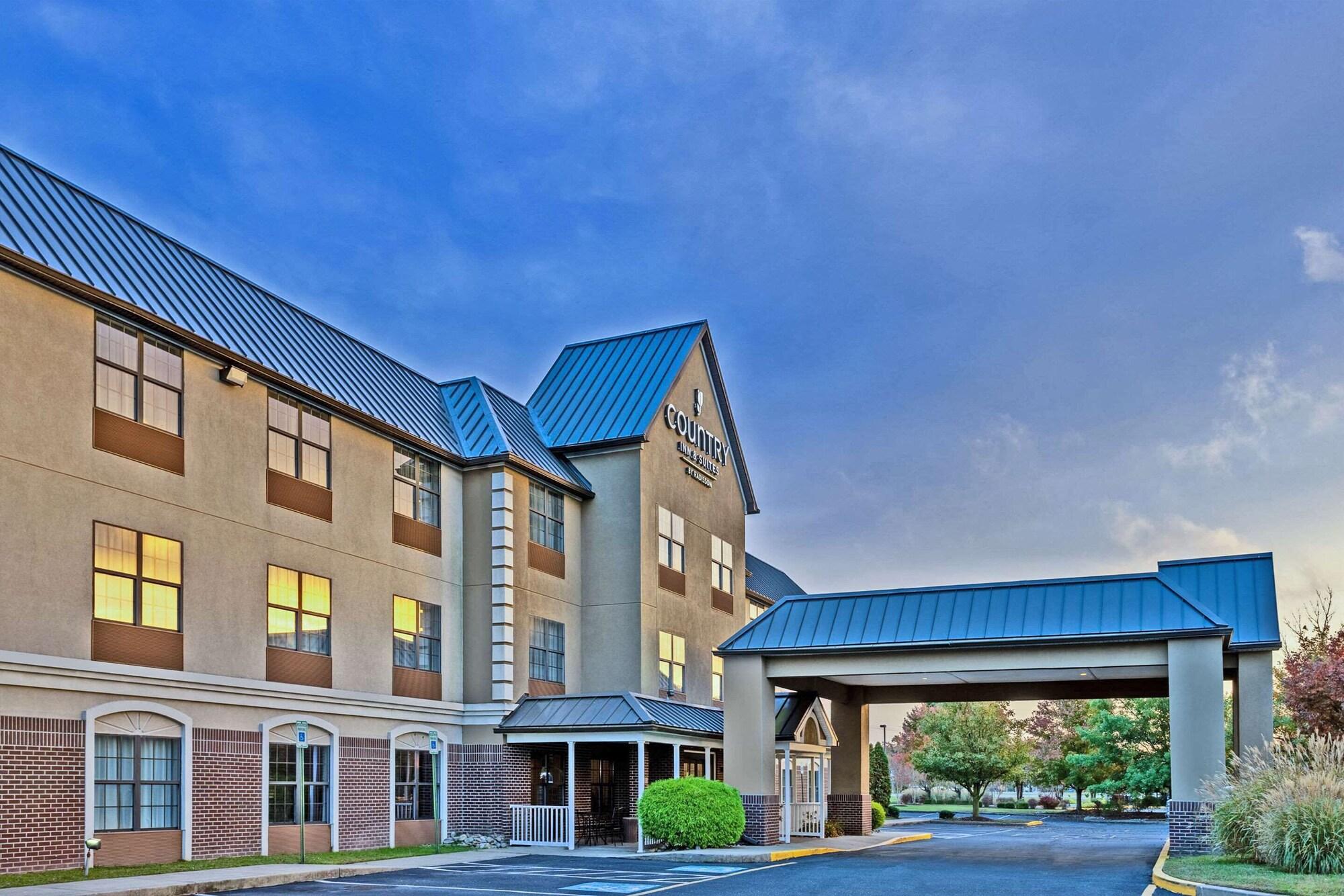 Vista Exterior Country Inn & Suites by Radisson, Salisbury, MD