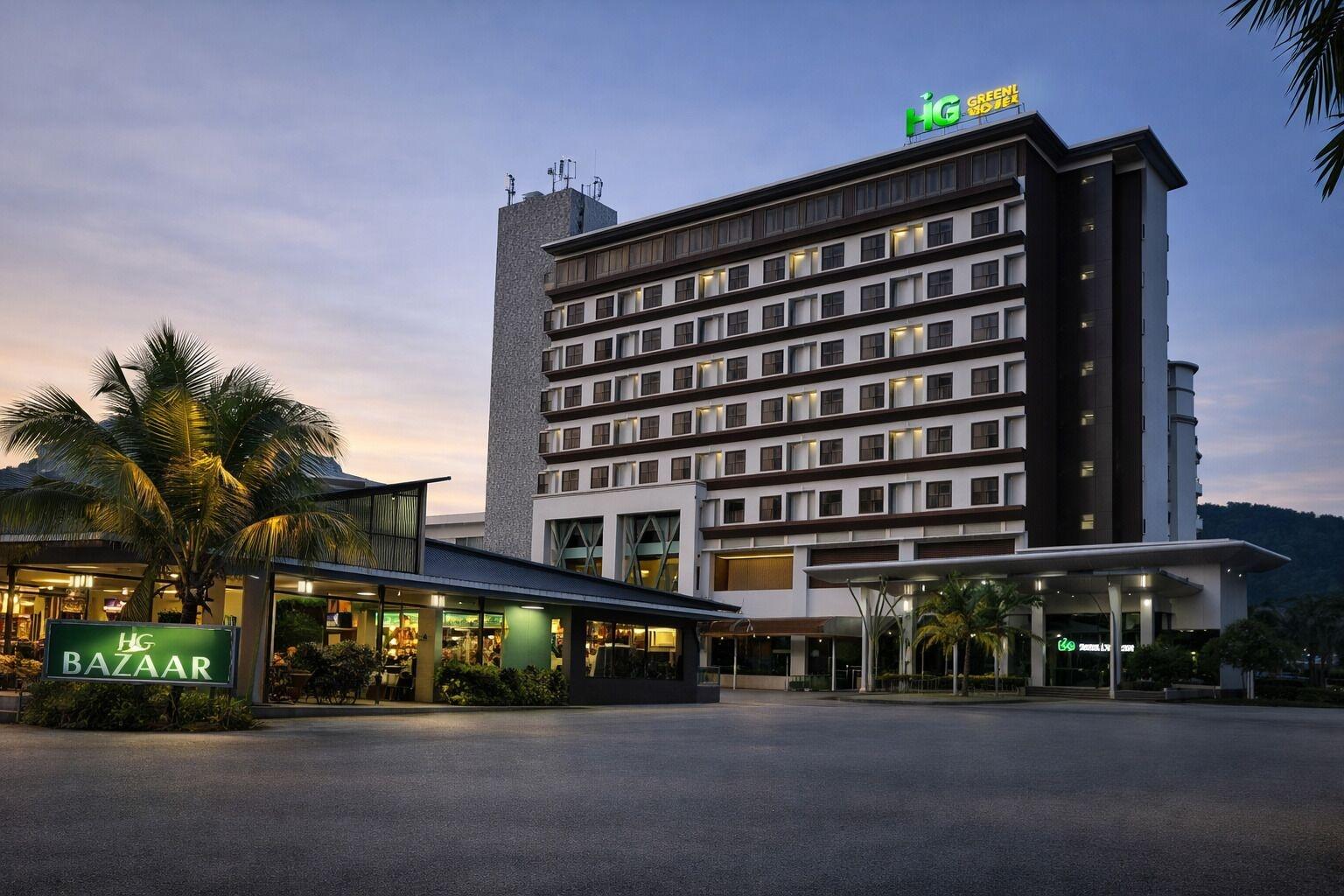 Varios HIG Hotel & Convention