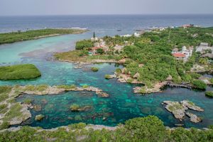 Actividad - Tour Tulum: Cenote mágico, Snorkel y Club de Playa